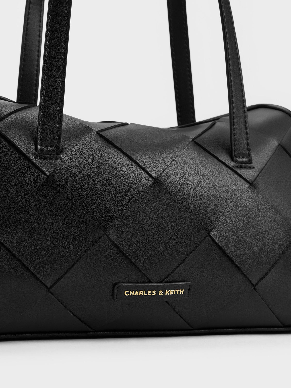 CHARLES & KEITH Popular / Maribel Woven Trapeze Shoulder Bag - Black