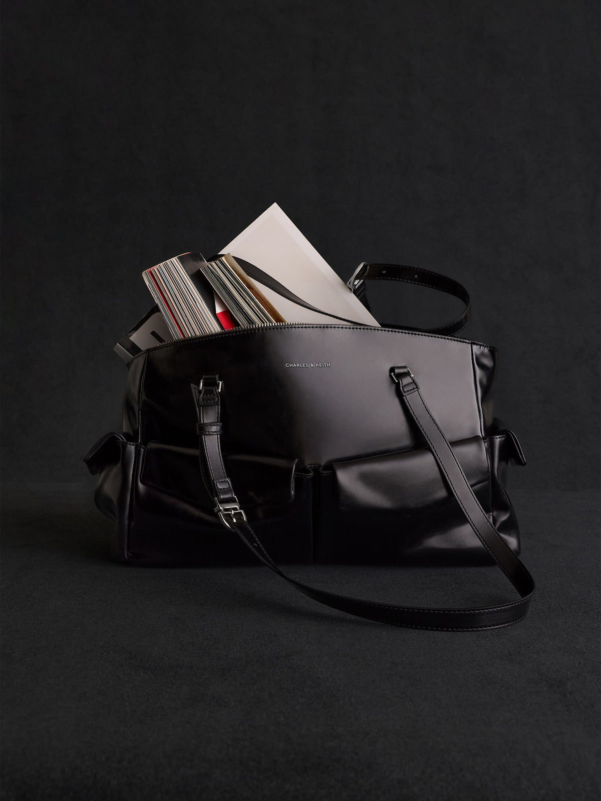 CHARLES & KEITH Signature / Rachel Multi-Pocket Tote Bag - Noir