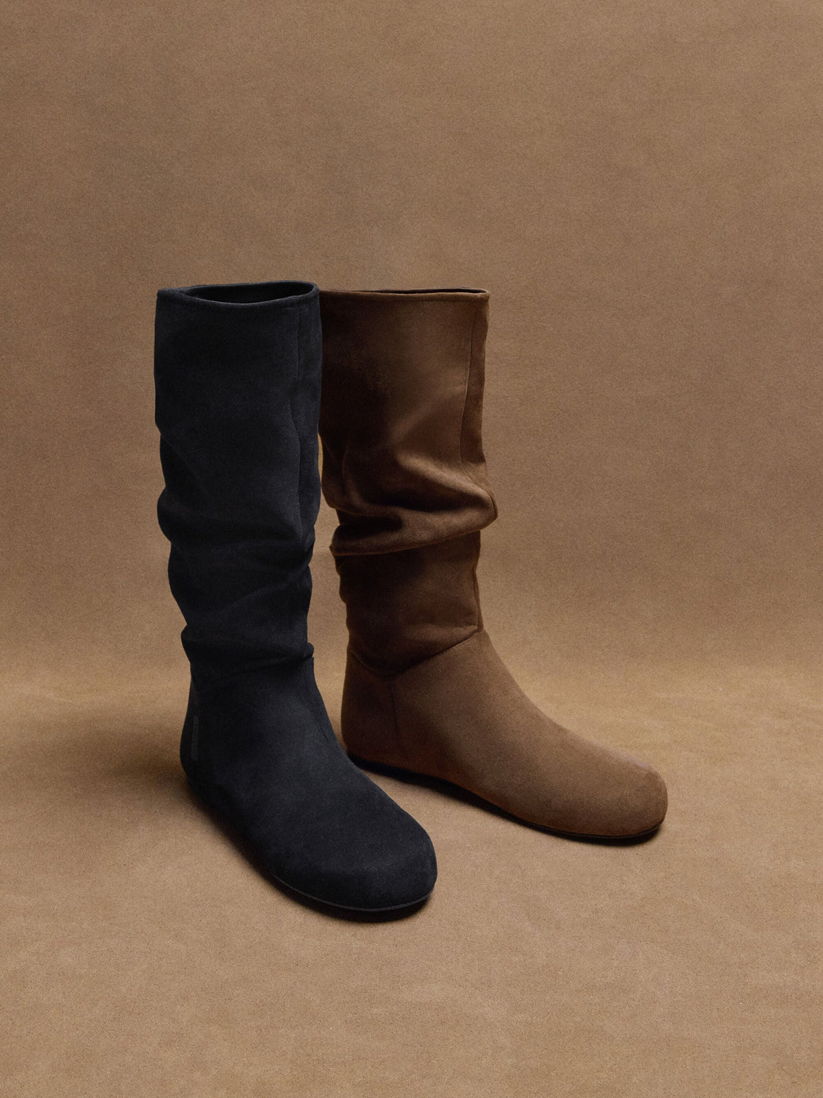 CHARLES & KEITH Exclusive / Faux Suede Ruched Knee-High Boots - Black Textured