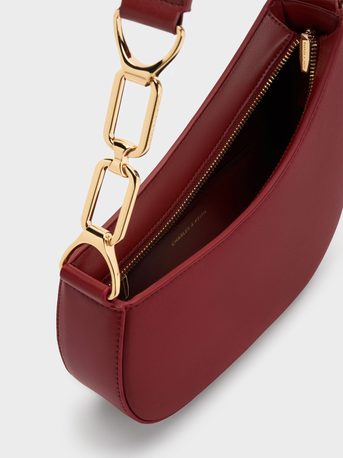 CHARLES & KEITH Recommended / Agatha Chain-Strap Shoulder Bag - Burgundy