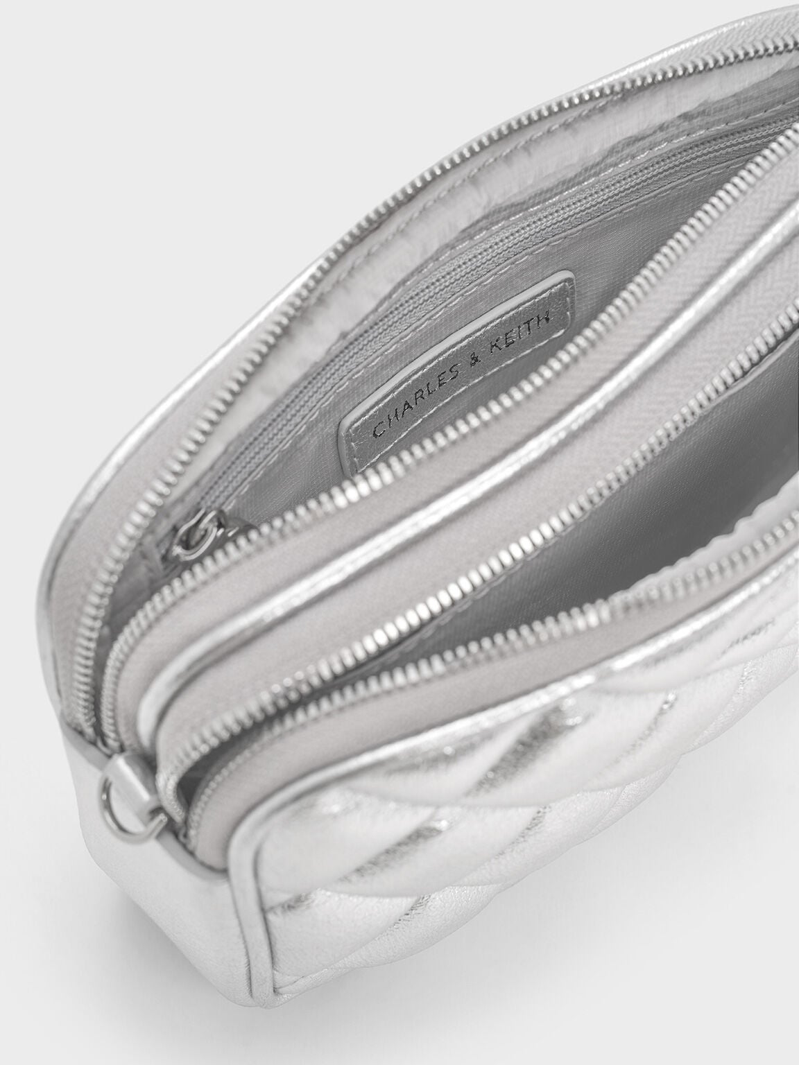 CHARLES & KEITH Popular / Mini Apfra Quilted Crossbody Bag - Silver