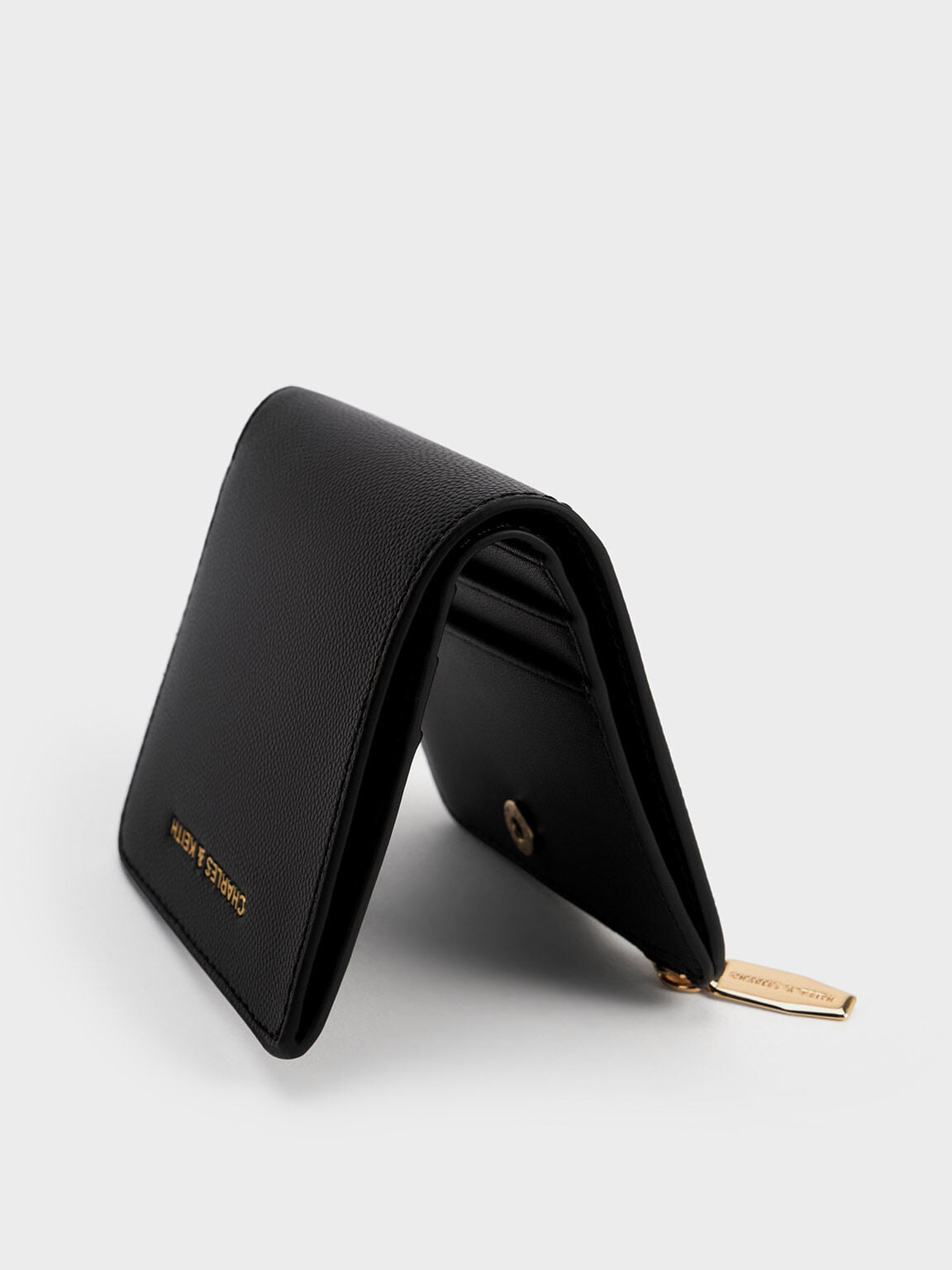CHARLES & KEITH Classic / Keely Top Zip Small Wallet - Black