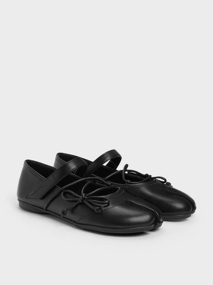 CHARLES & KEITH Smart Buy / Aether Lace-Up Split-Toe Mary Jane Flats - Black