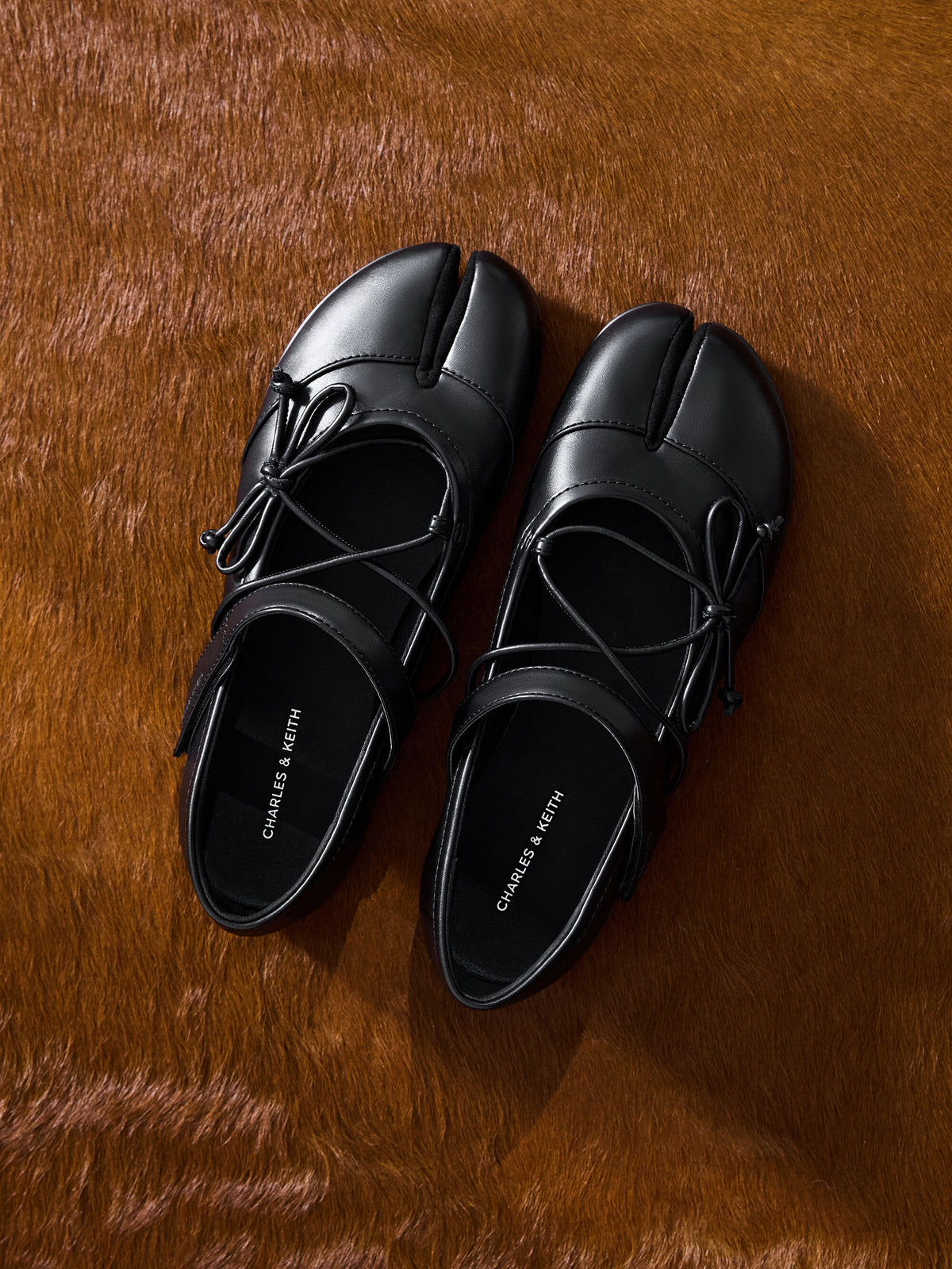 CHARLES & KEITH Smart Buy / Aether Lace-Up Split-Toe Mary Jane Flats - Black