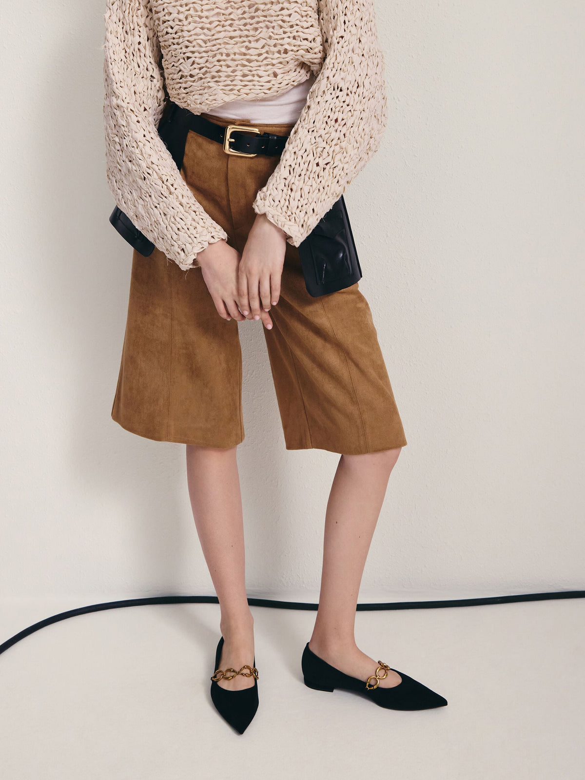 CHARLES & KEITH Recommended / Faux Suede Metallic-Accent Ballet Flats - Black Textured