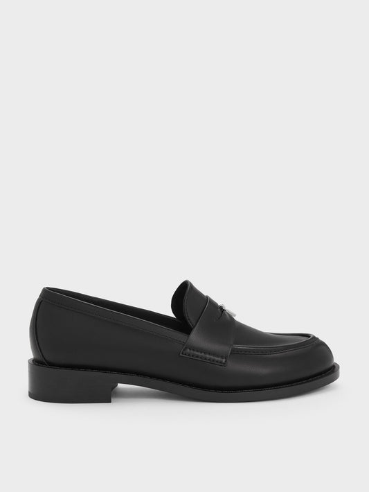 CHARLES & KEITH Latest / Griselda Loafers - Black