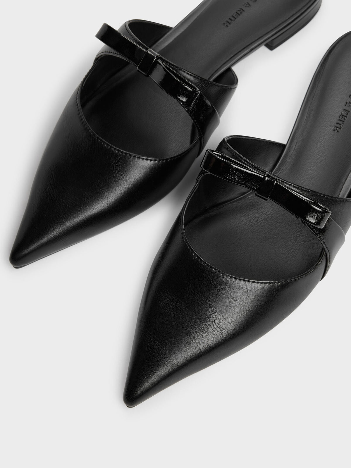CHARLES & KEITH Best Price / Kaleen Pointed Mules - Black