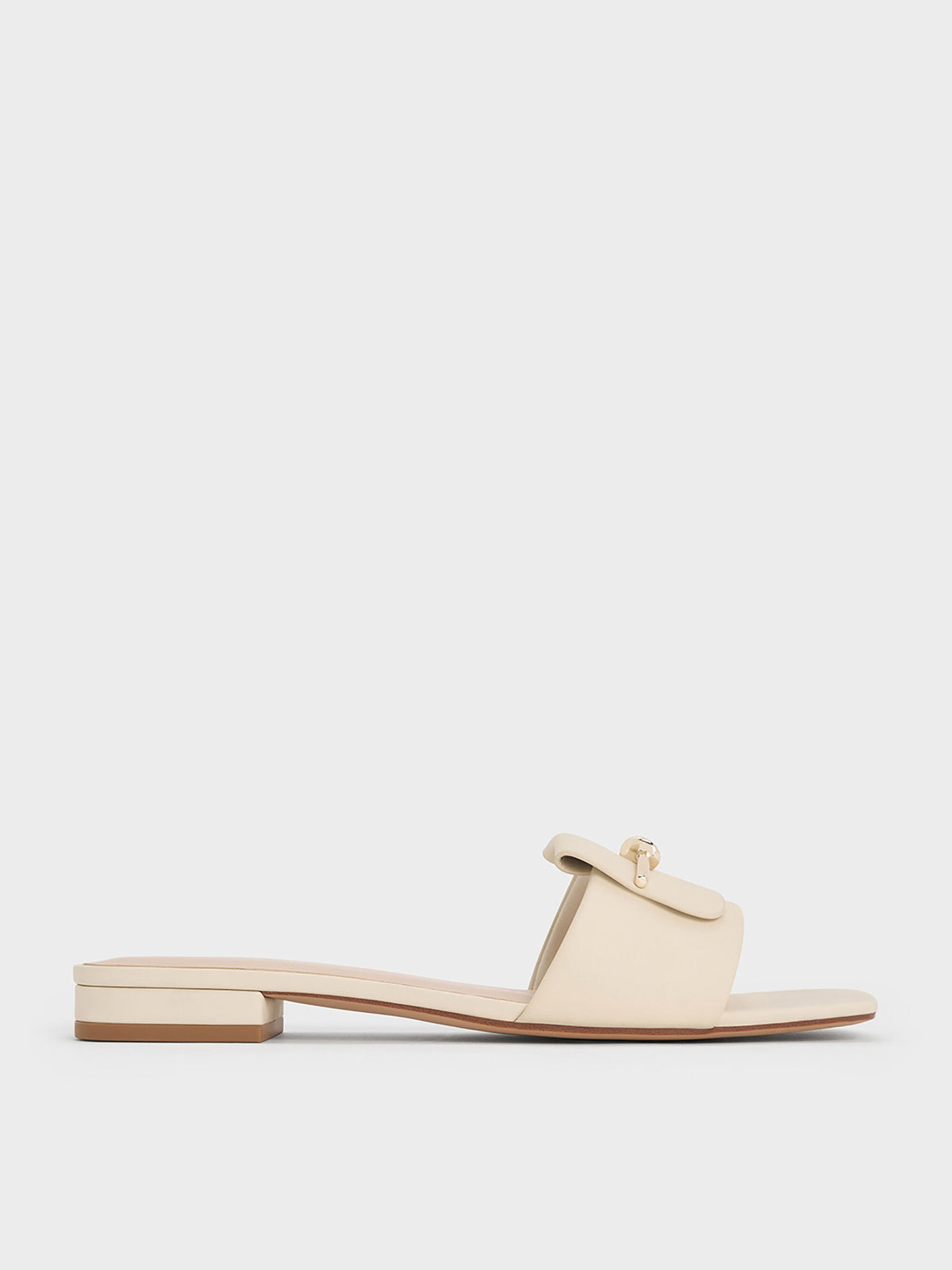 CHARLES & KEITH Top Pick / Knotted Accent Slide Sandals - Chalk
