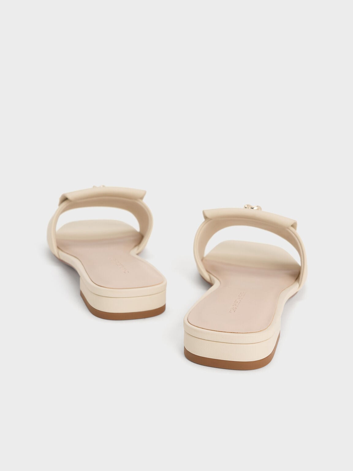 CHARLES & KEITH Top Pick / Knotted Accent Slide Sandals - Chalk