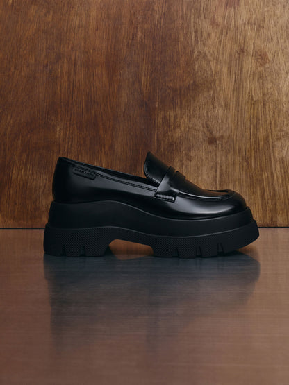 CHARLES & KEITH New / Leoi Platform Penny Loafers - Black Box