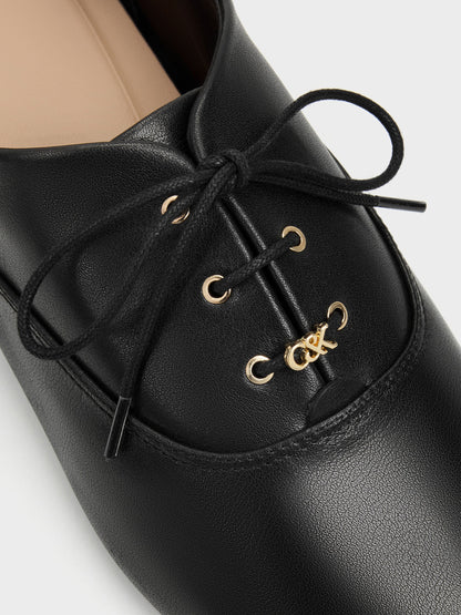CHARLES & KEITH Hot Sale / Pippa Leather Derby Flats - Black