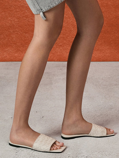 CHARLES & KEITH Special Offer / Ivette Woven Slide Sandals - Chalk