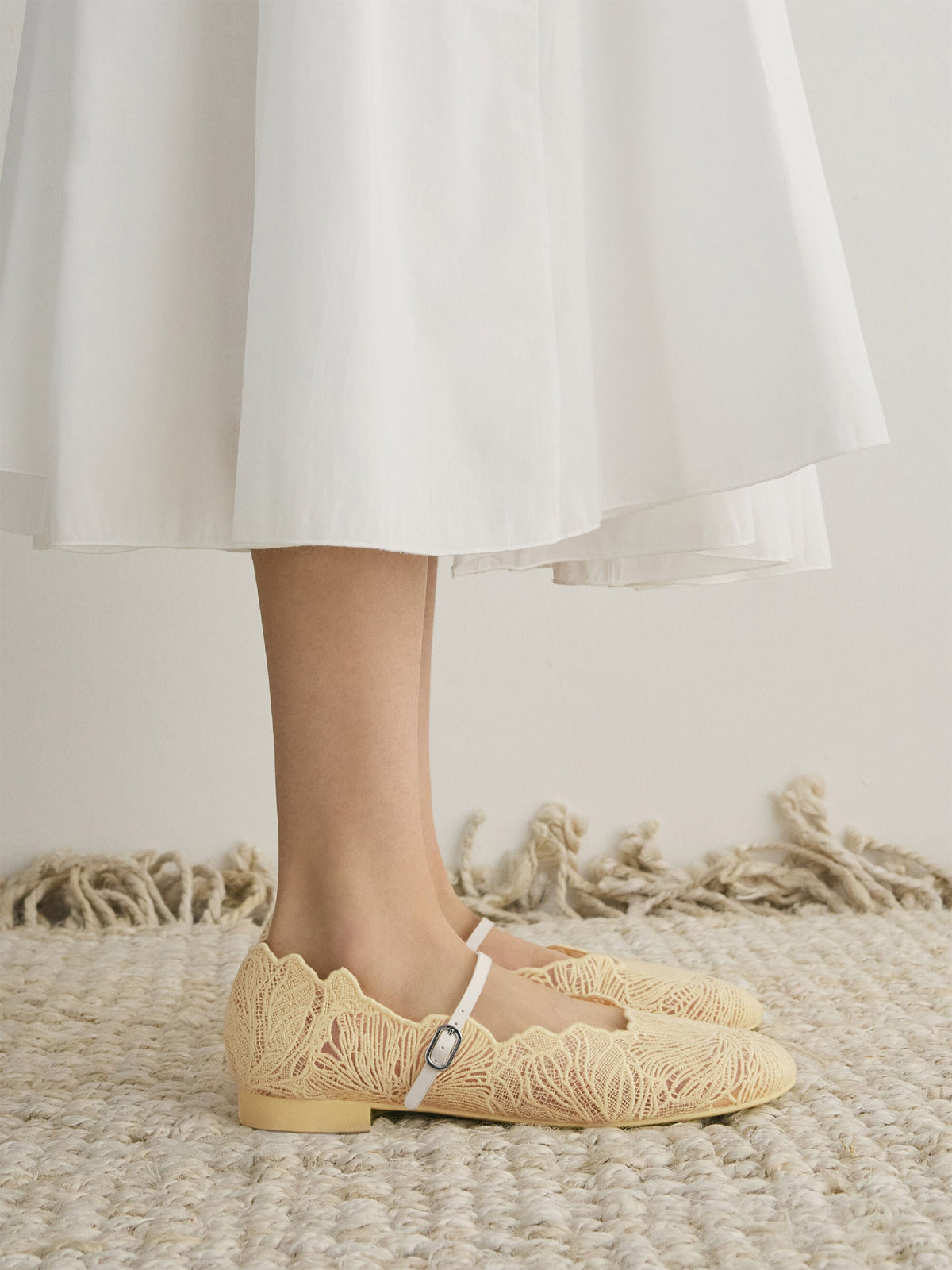 CHARLES & KEITH Latest / Meja Floral Mary Jane Flats - Yellow