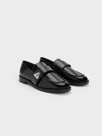 CHARLES & KEITH Top Pick / Trice Metallic Accent Loafers - Black Box