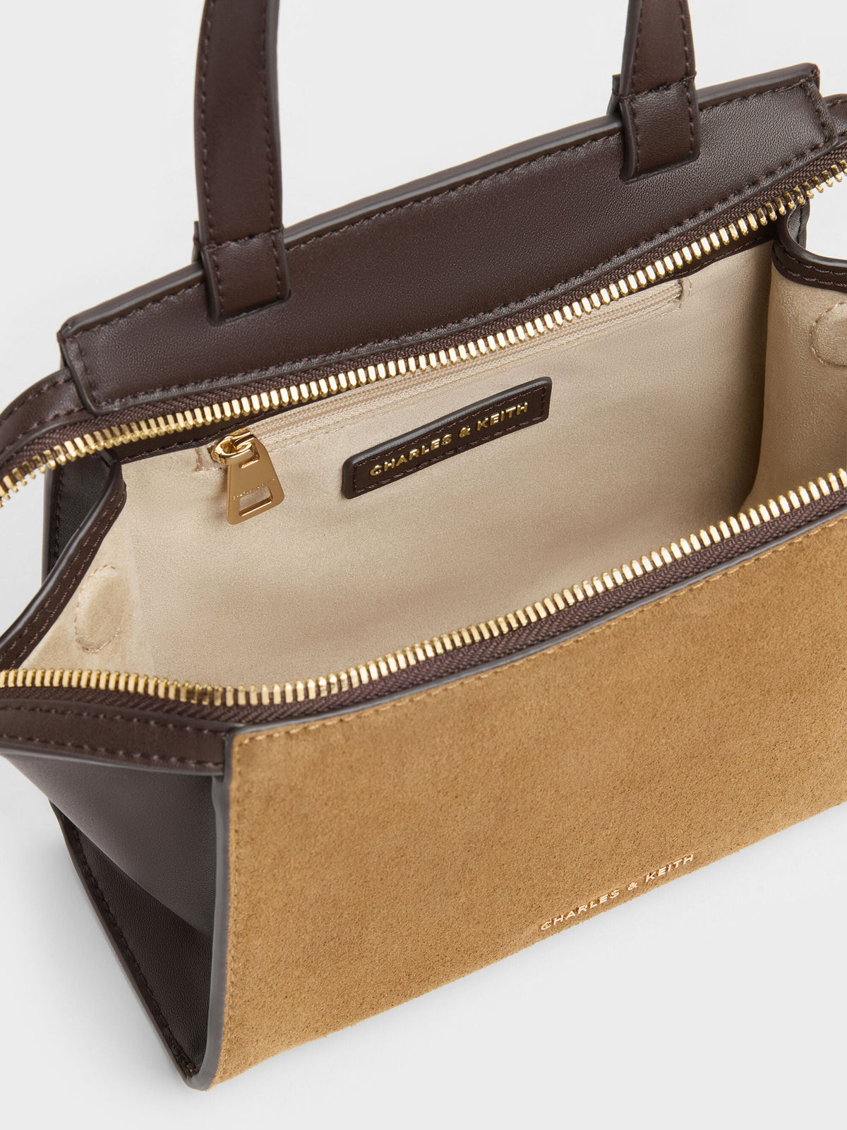 CHARLES & KEITH Hot Sale / Pansy Two-Tone Trapeze Top Handle Bag - Sahara Sand