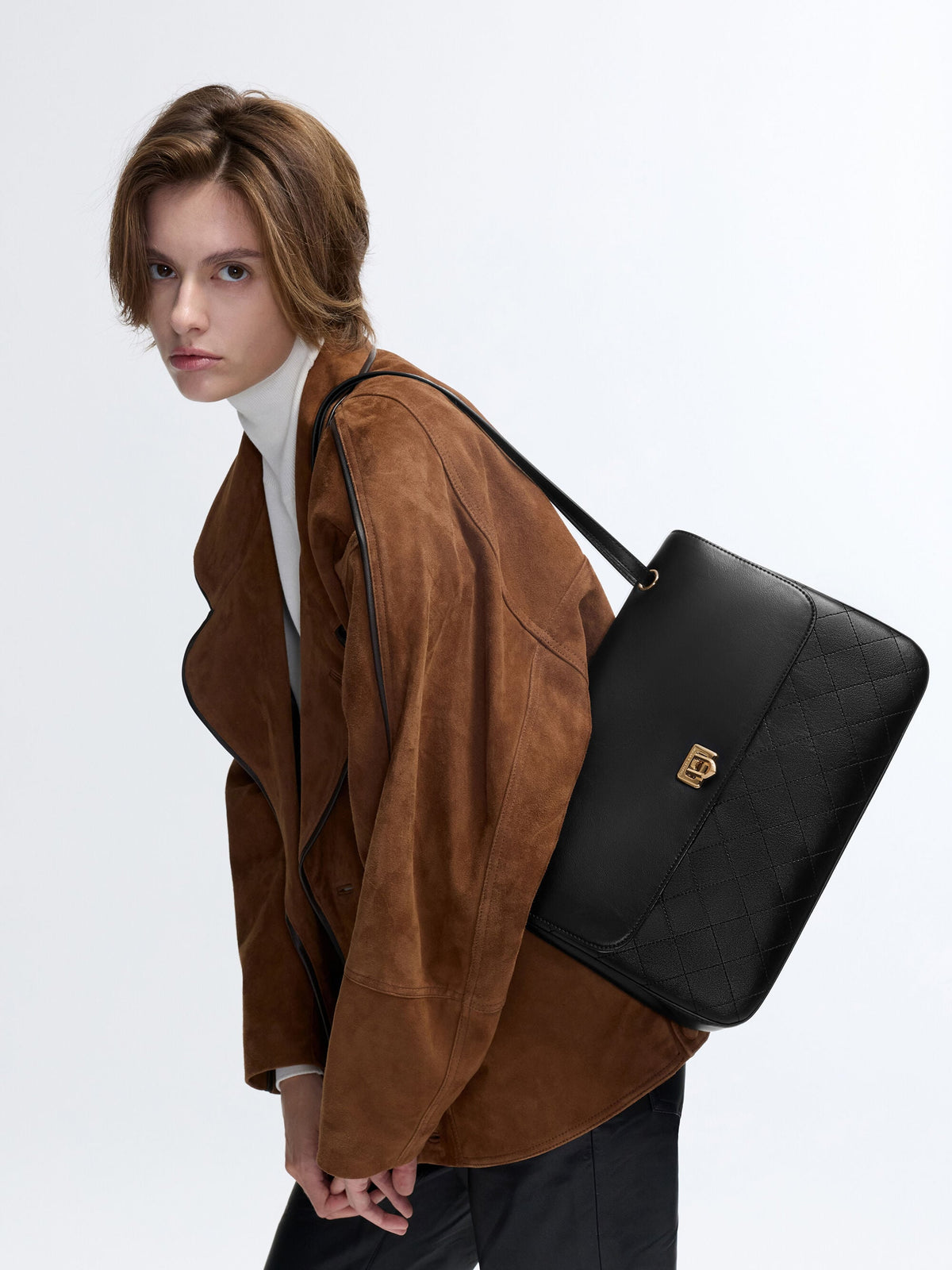 CHARLES & KEITH Special Offer / Connie Quilted Shoulder Bag - Black