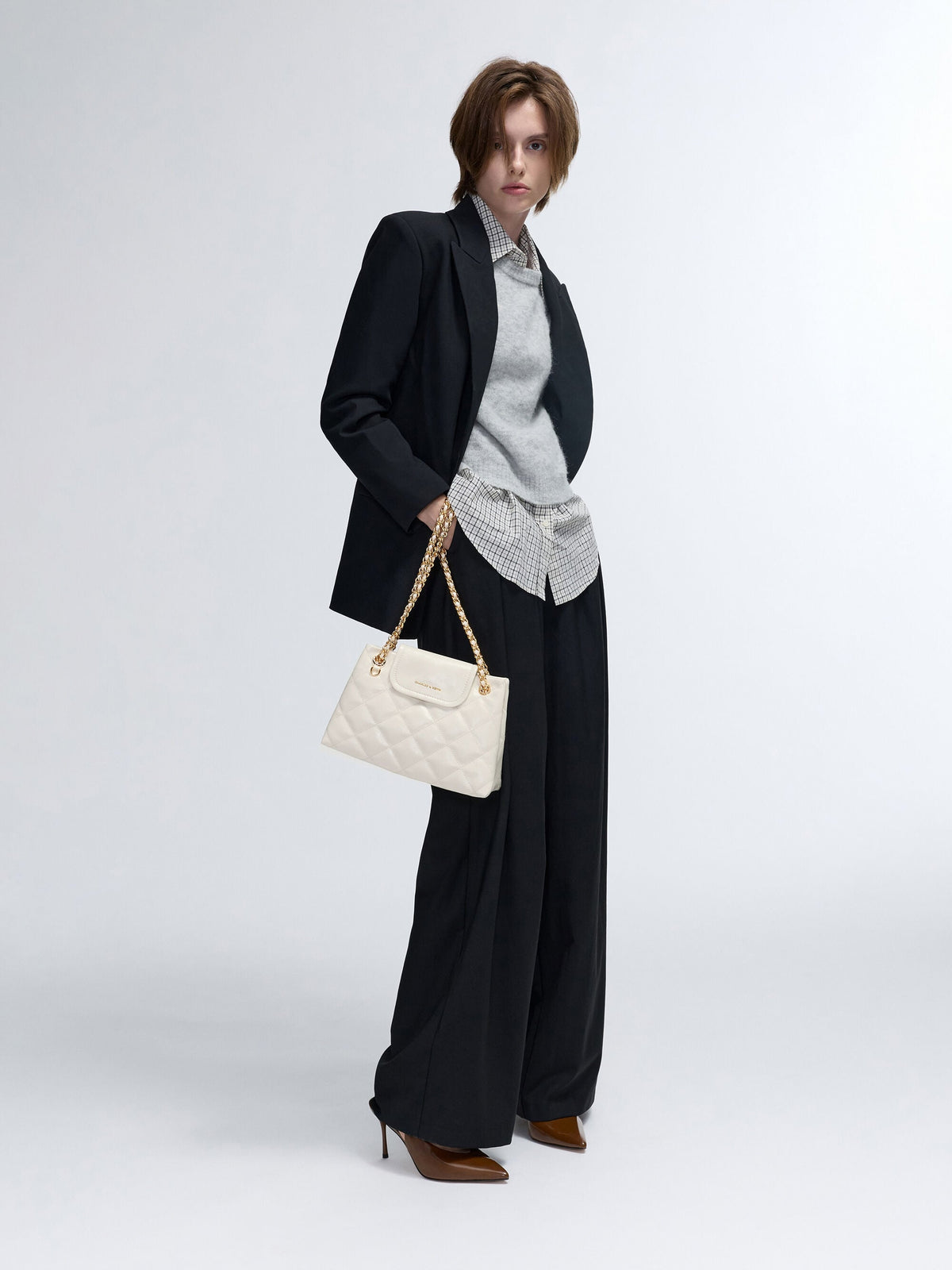 CHARLES & KEITH Trusted / Apfra Quilted Shoulder Bag - Cream