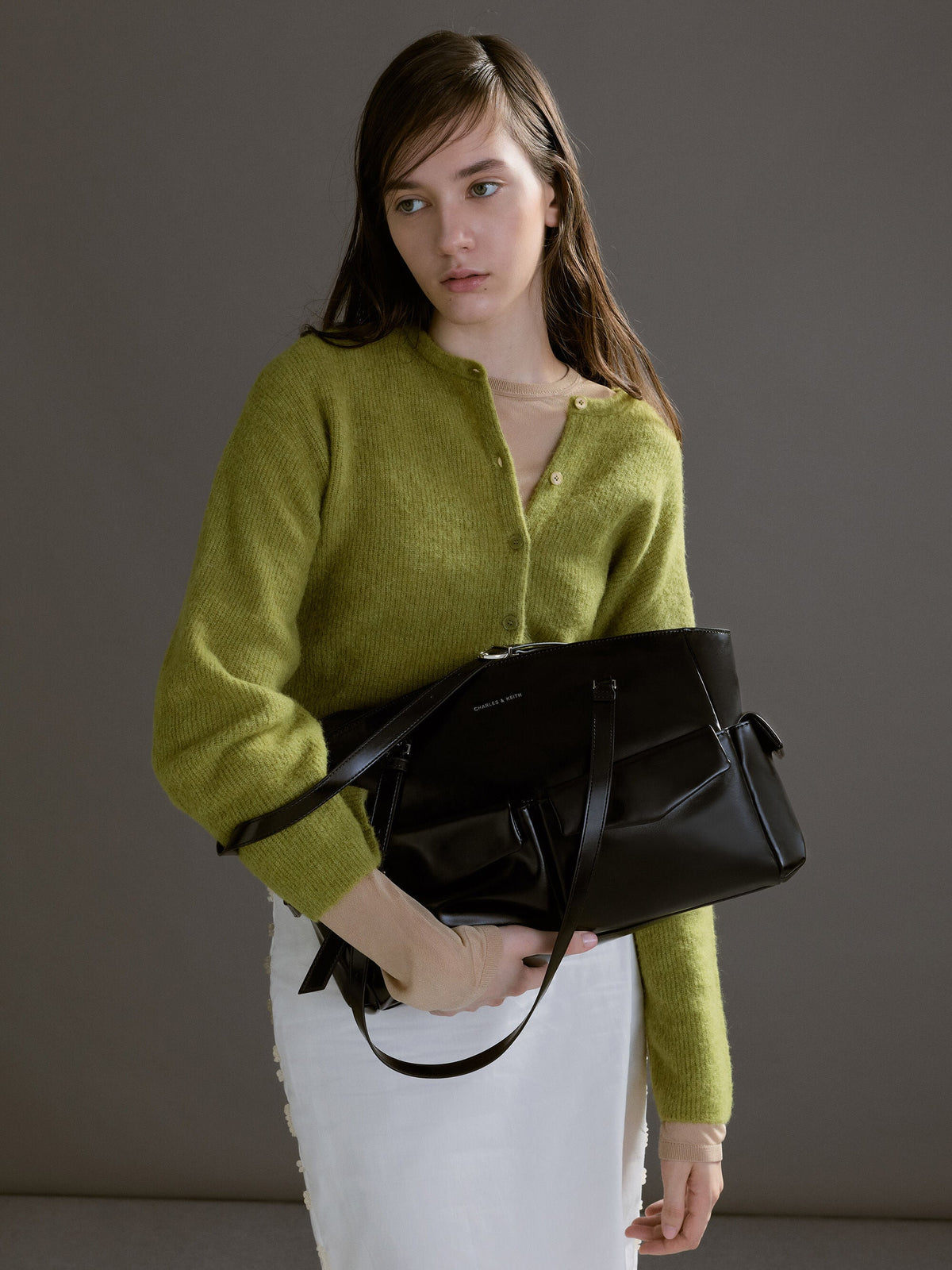 CHARLES & KEITH Signature / Rachel Multi-Pocket Tote Bag - Noir