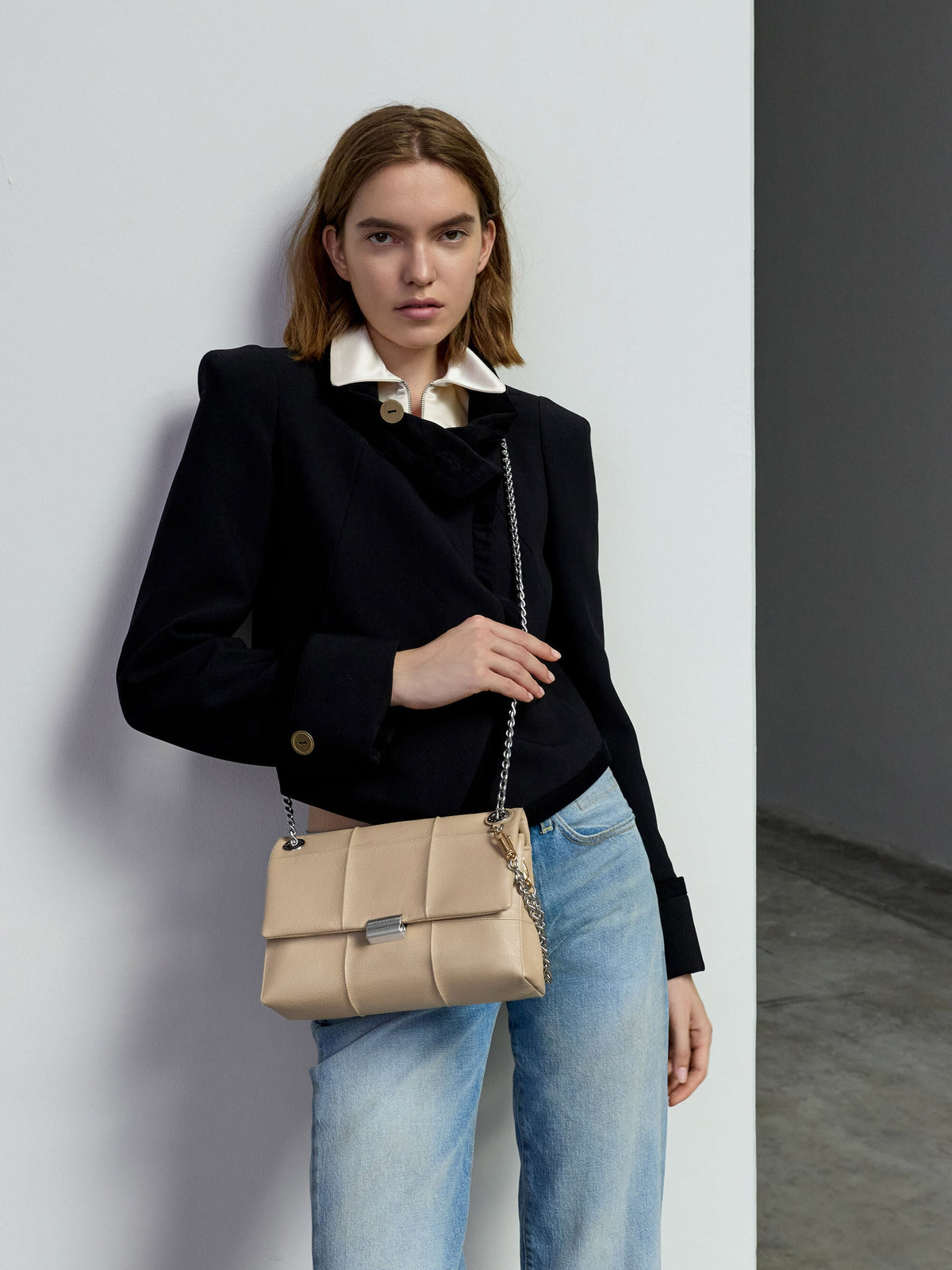 CHARLES & KEITH Everyday / Delfina Quilted Chain-Strap Shoulder Bag - Sand Beige