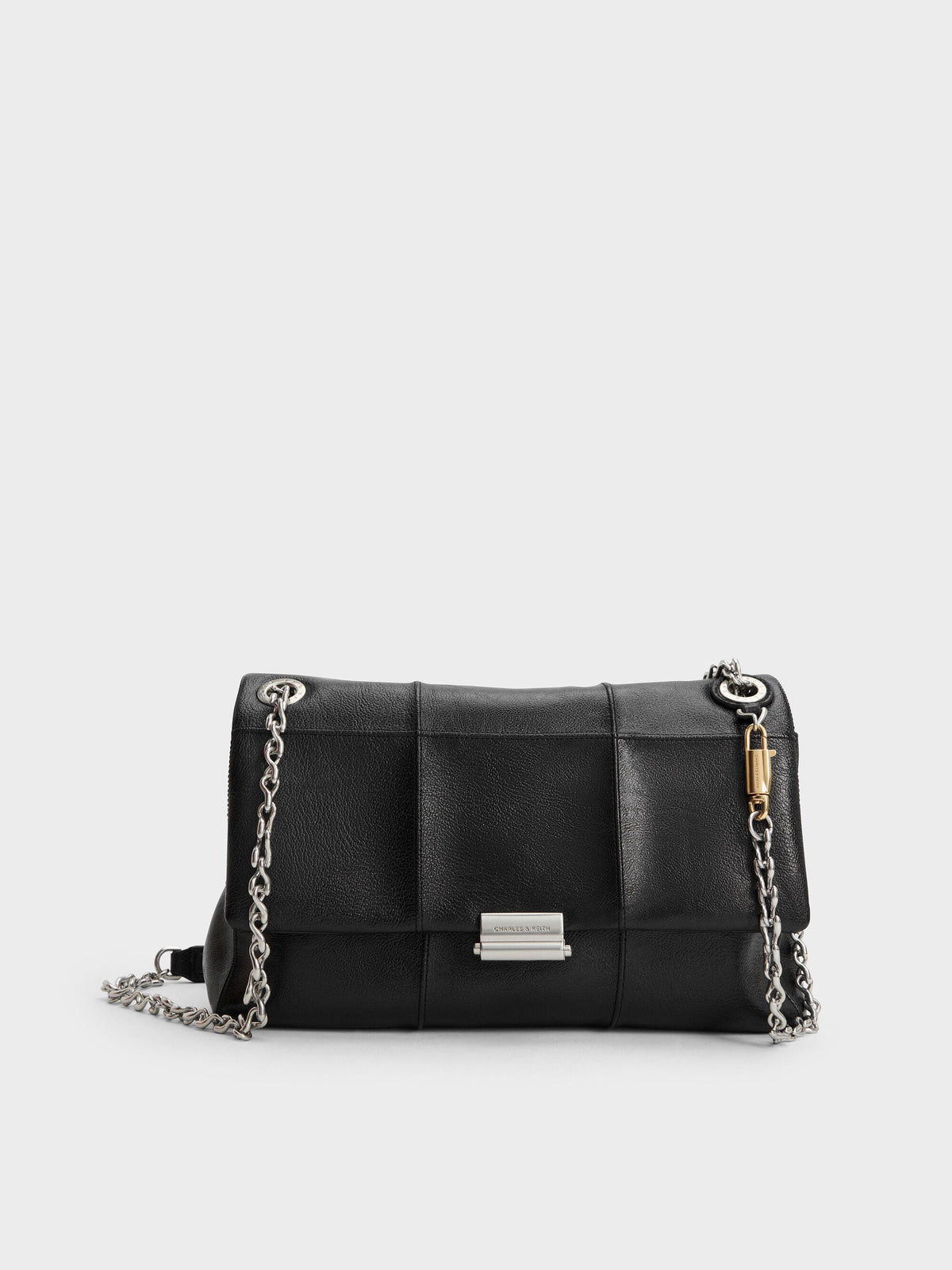 CHARLES & KEITH Essential / Delfina Quilted Chain-Strap Shoulder Bag - Black