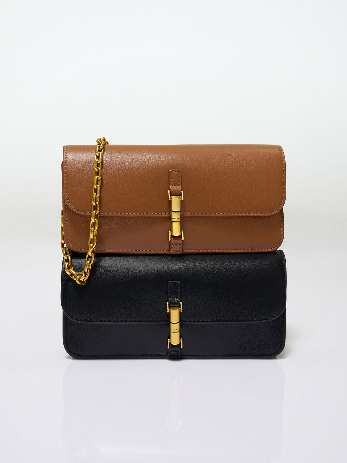 CHARLES & KEITH Quality / Cesia Wallet On Chain - Black