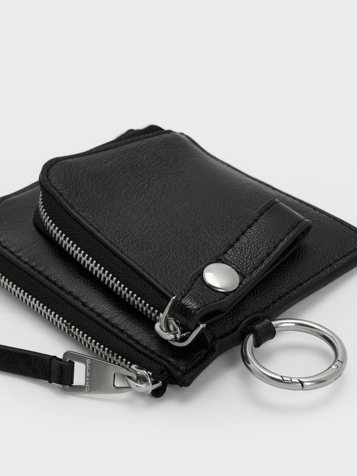 CHARLES & KEITH Essential / Vega Zip-Around Pouch - Noir