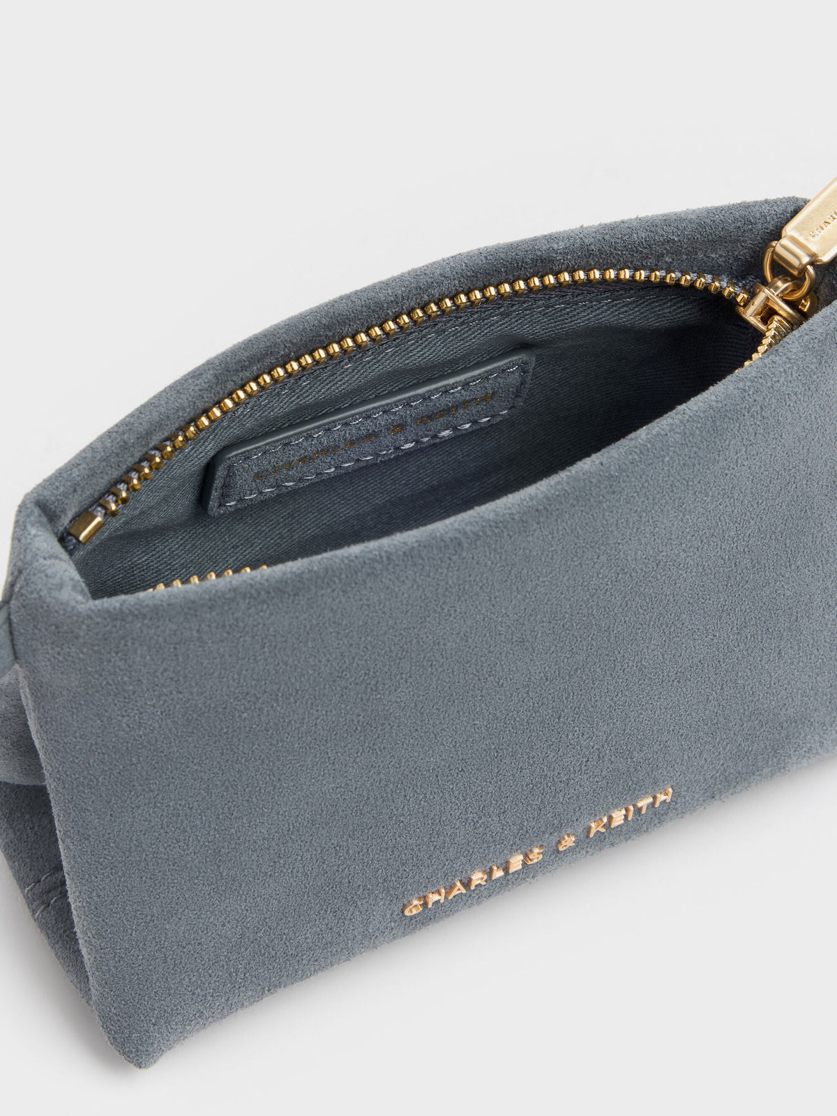 CHARLES & KEITH Top Pick / Zephyr Metallic-Accent Wristlet - Smoky Blue