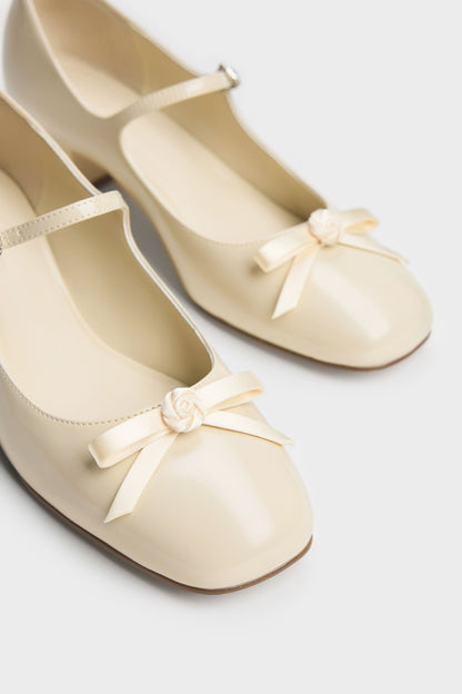 CHARLES & KEITH Best Price / Kelis Rose-Bow Mary Jane Pumps - Beige