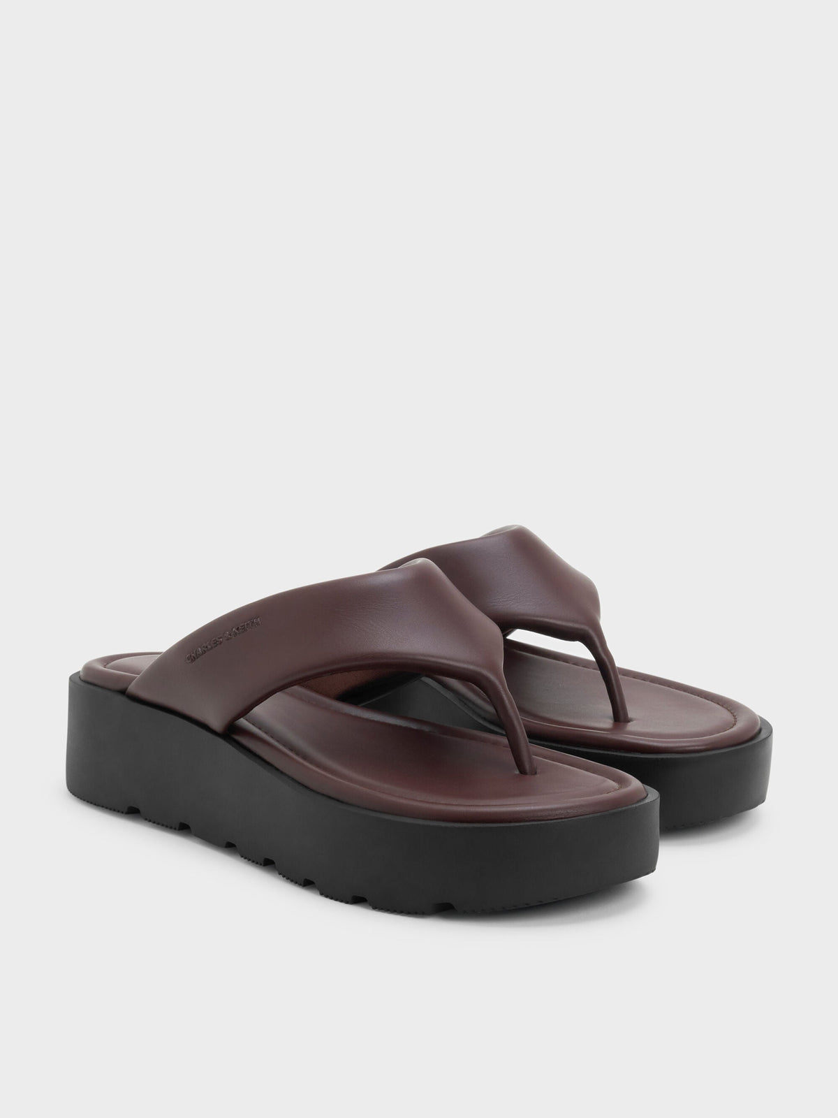 CHARLES & KEITH Recommended / V-Strap Flatform Thong Sandals - Burgundy