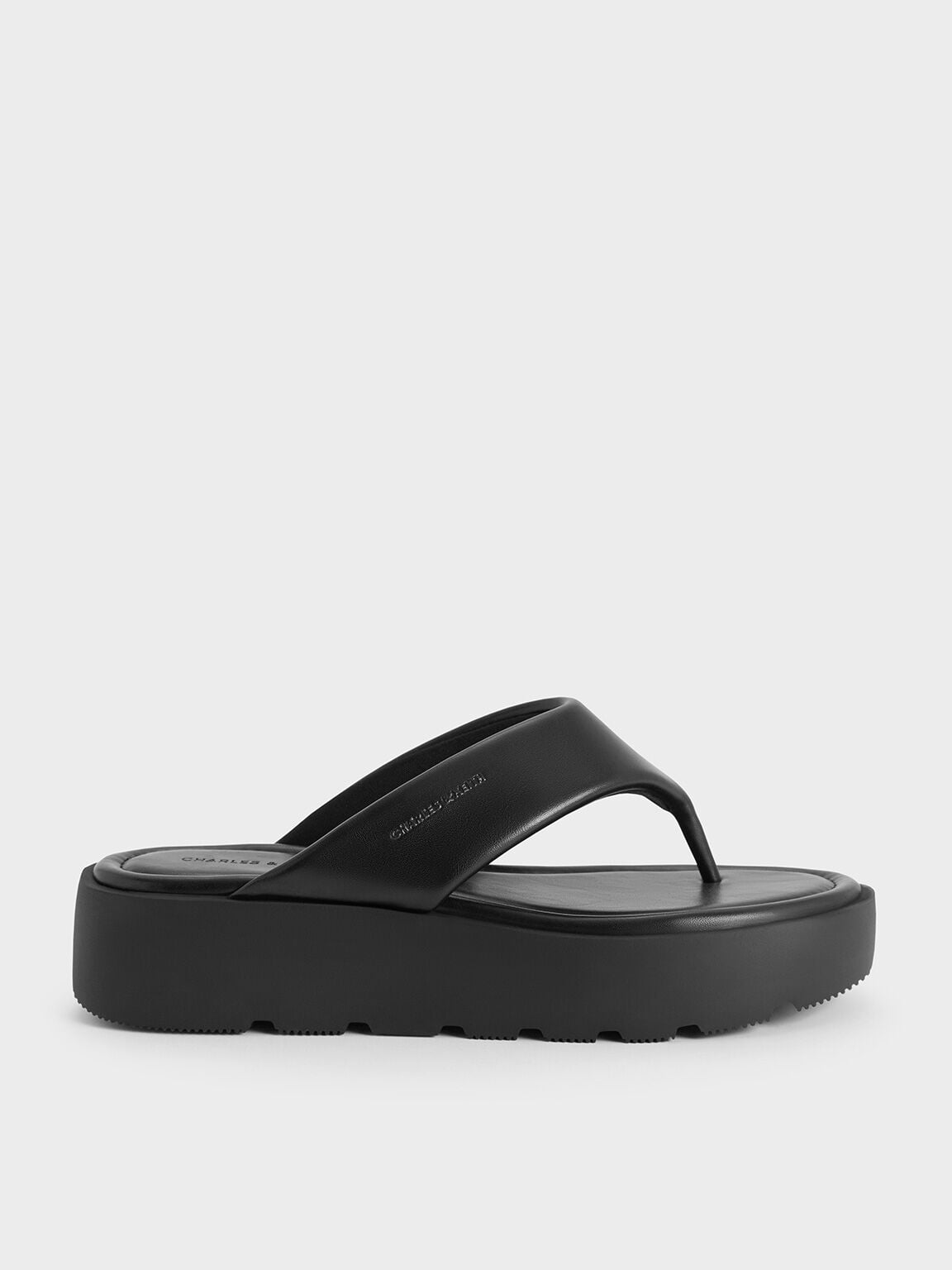 CHARLES & KEITH Value / V-Strap Flatform Thong Sandals - Black