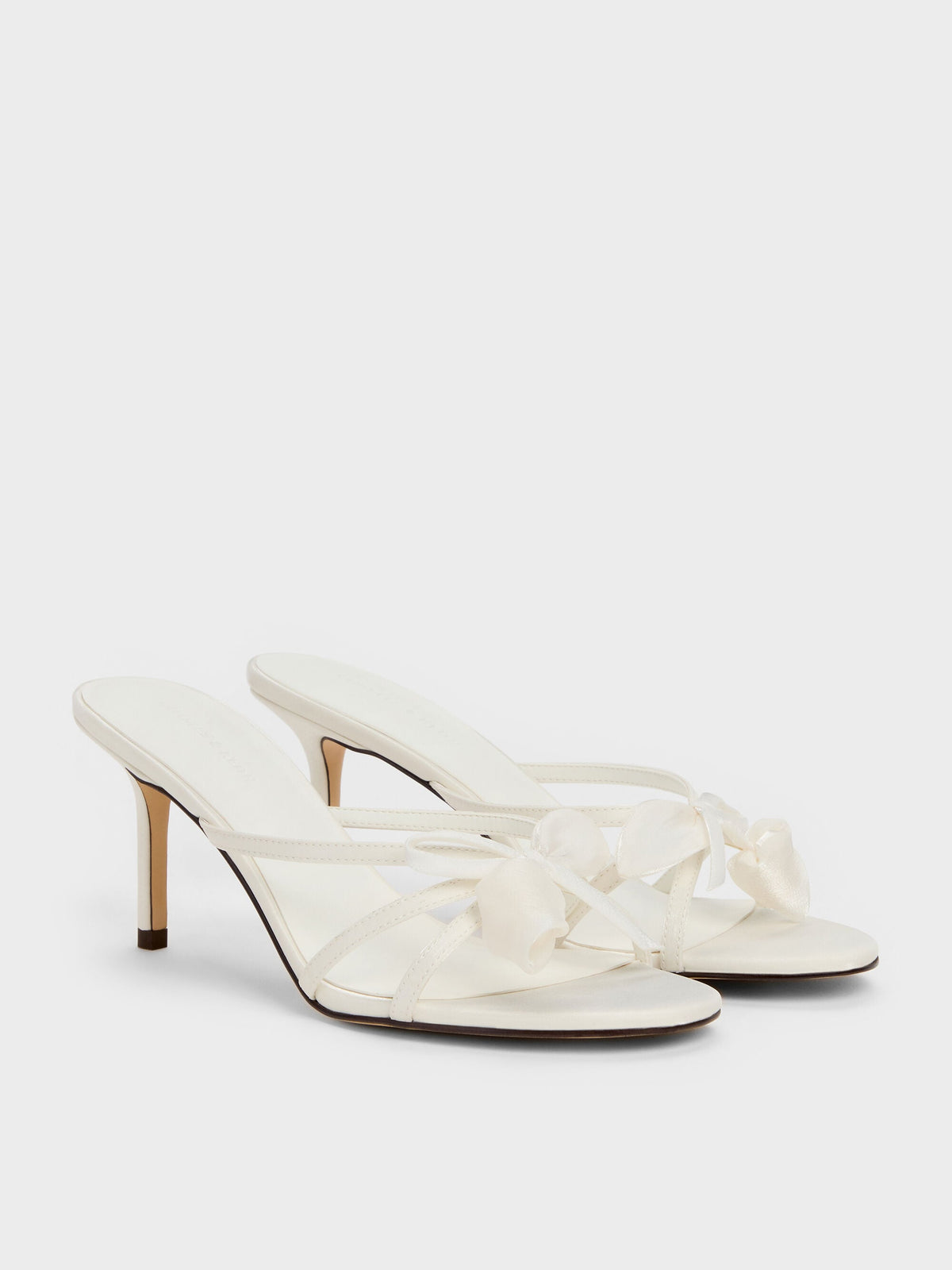 CHARLES & KEITH Trusted / Bow Flower-Pearl Heeled Mules - White