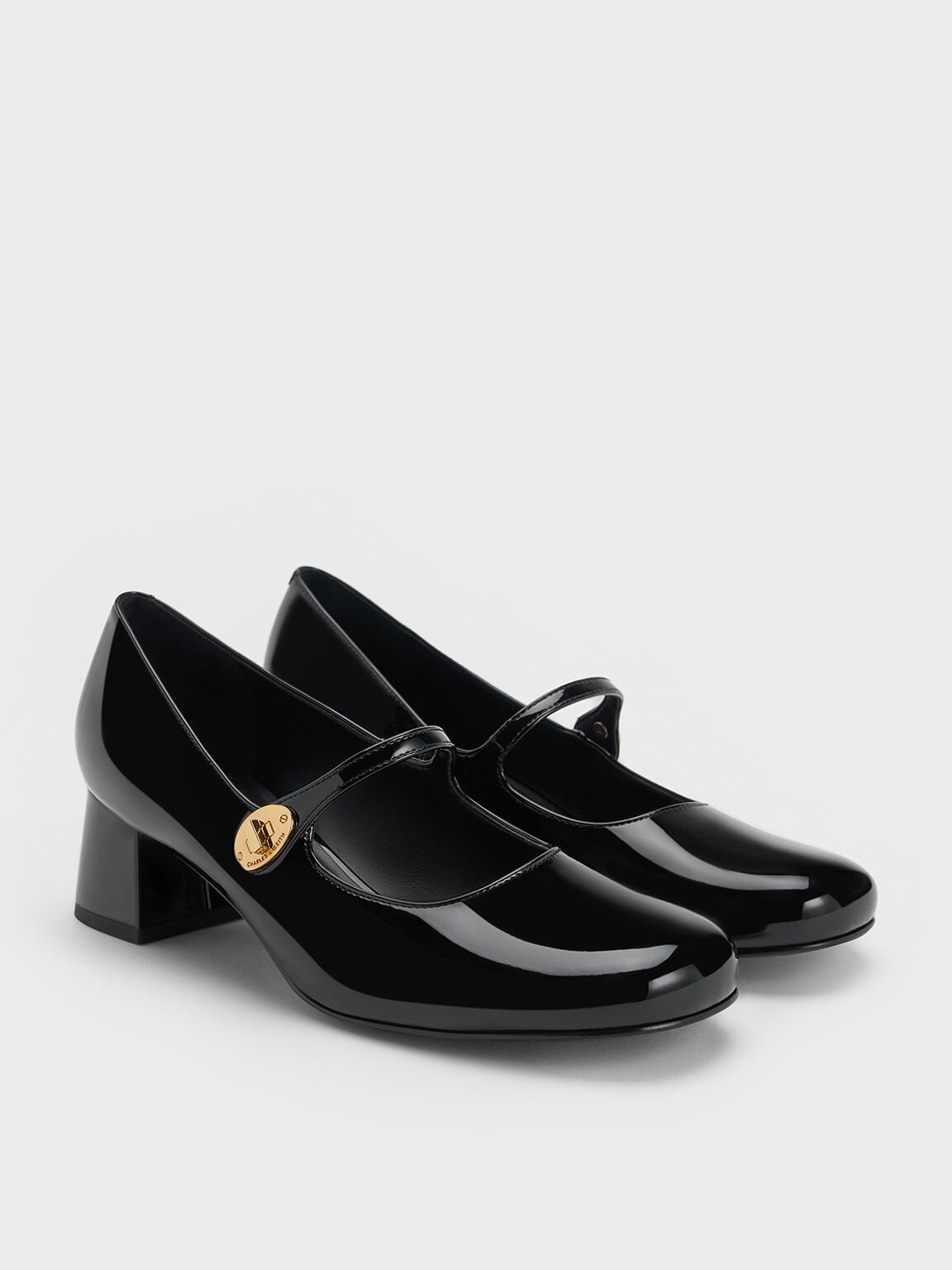 CHARLES & KEITH Classic / Hettie Patent Mary Jane Pumps - Black Patent