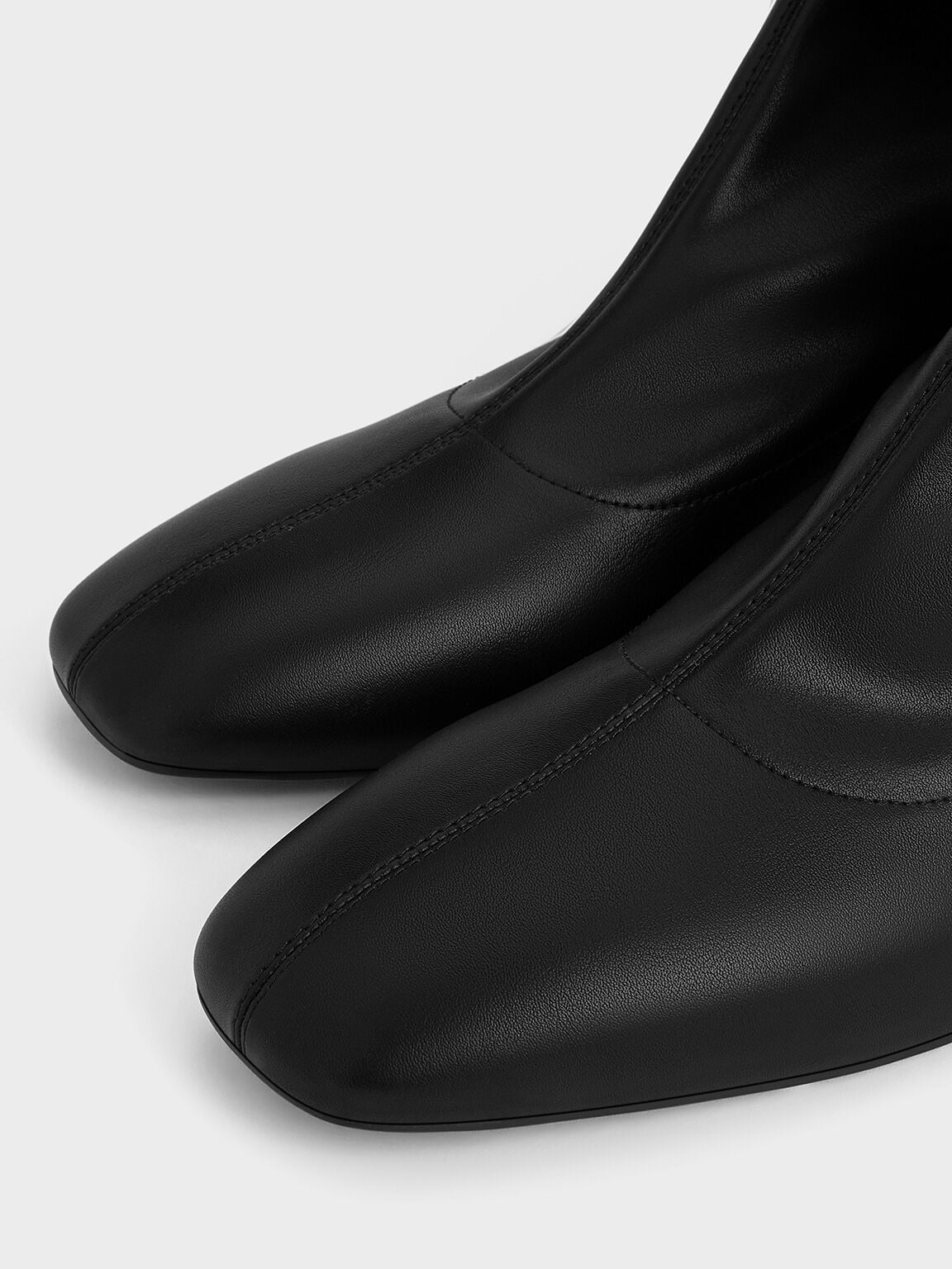 CHARLES & KEITH Value / Stitch-Trim Heeled Ankle Boots - Black