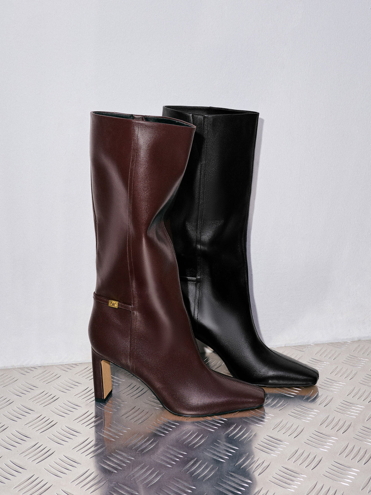 CHARLES & KEITH Discount / Georgina Leather Knee-High Boots - Burgundy
