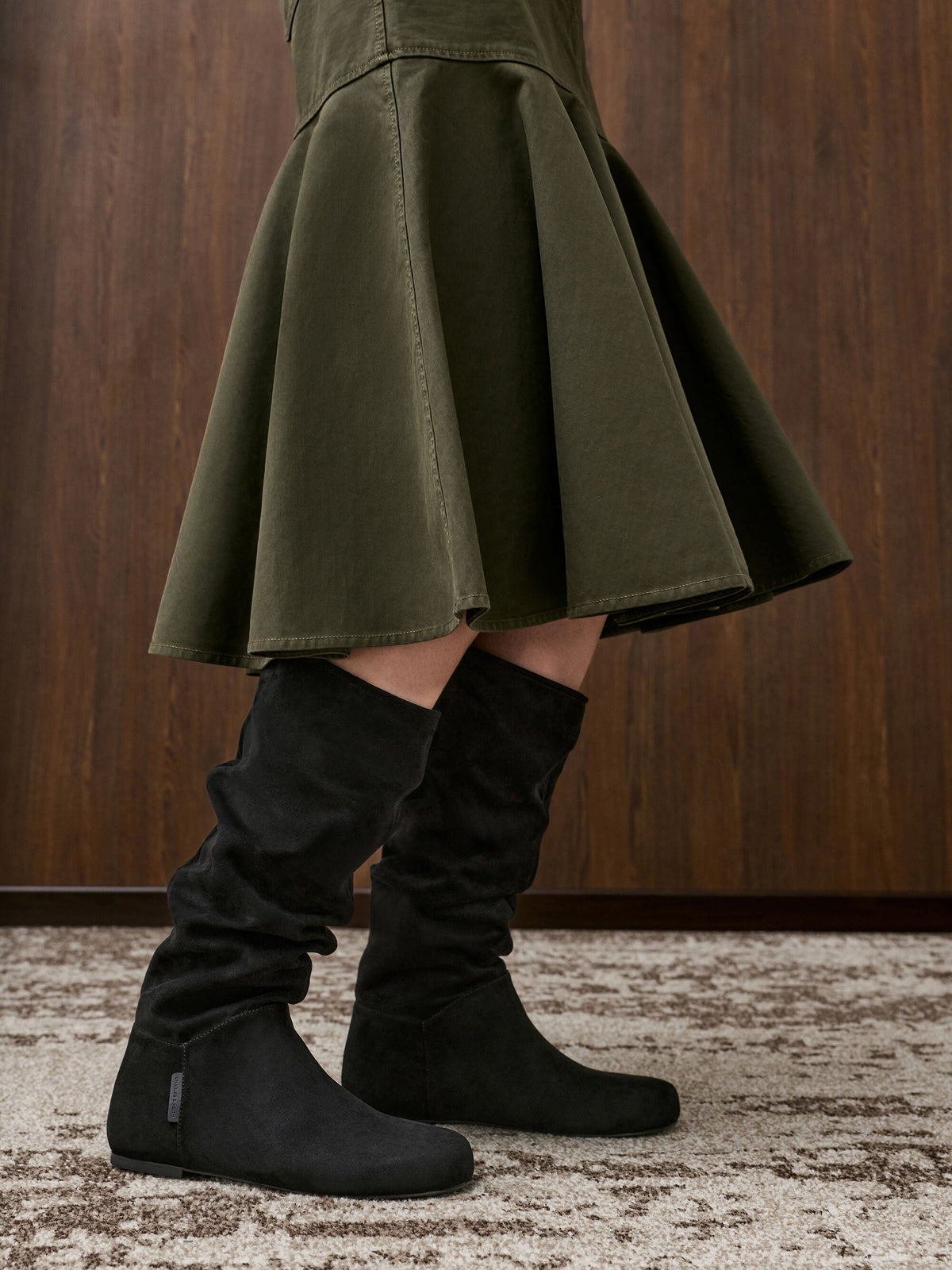 CHARLES & KEITH Exclusive / Faux Suede Ruched Knee-High Boots - Black Textured