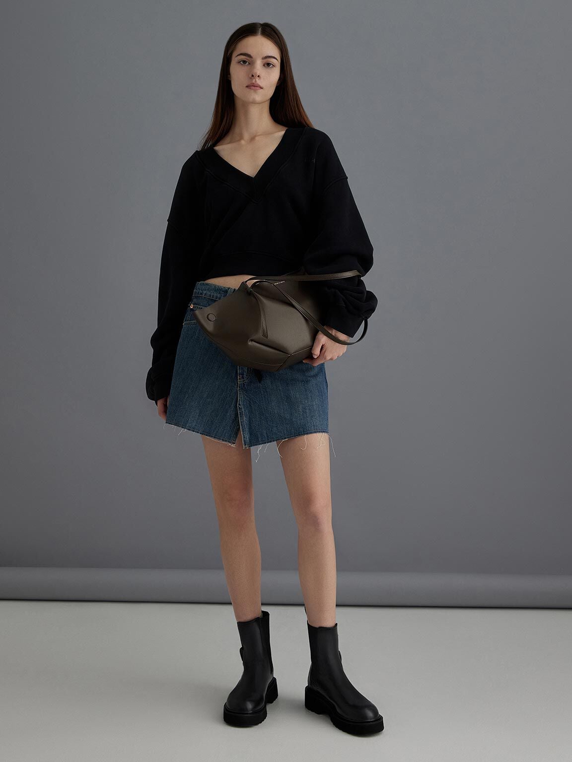 CHARLES & KEITH Discount / Calla Tote Bag - Dark Moss