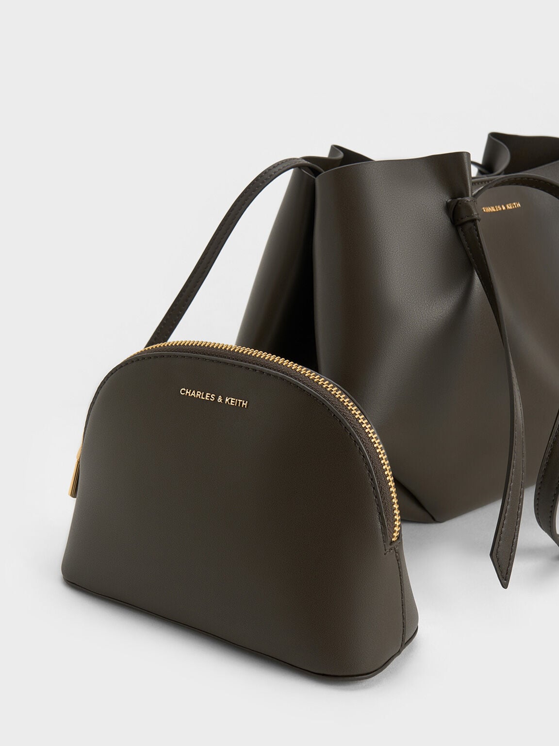 CHARLES & KEITH Discount / Calla Tote Bag - Dark Moss