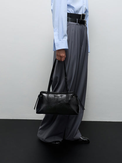 CHARLES & KEITH Deals / Noane Elongated-Handle Shoulder Bag - Noir