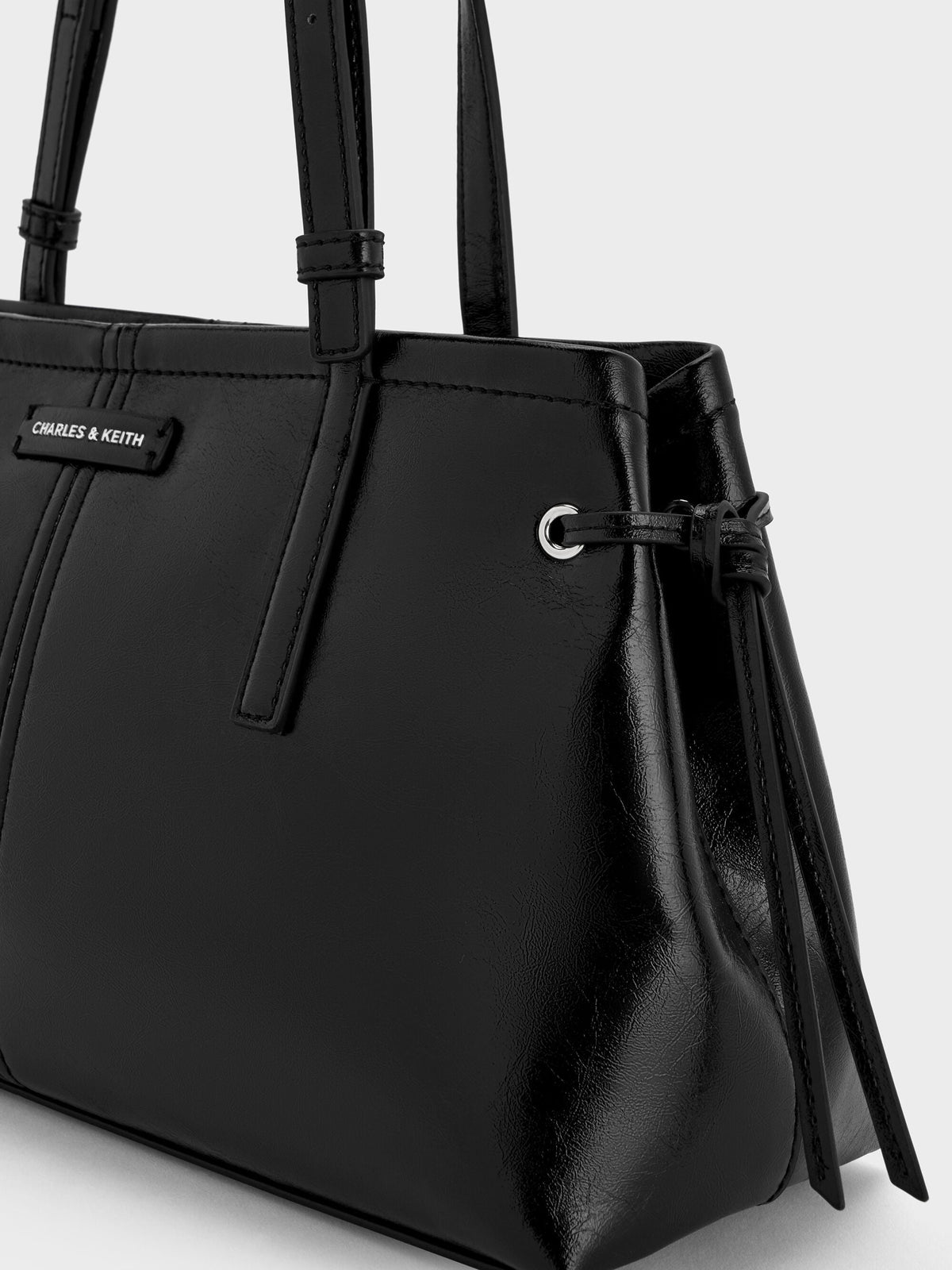 CHARLES & KEITH Deals / Noane Elongated-Handle Shoulder Bag - Noir
