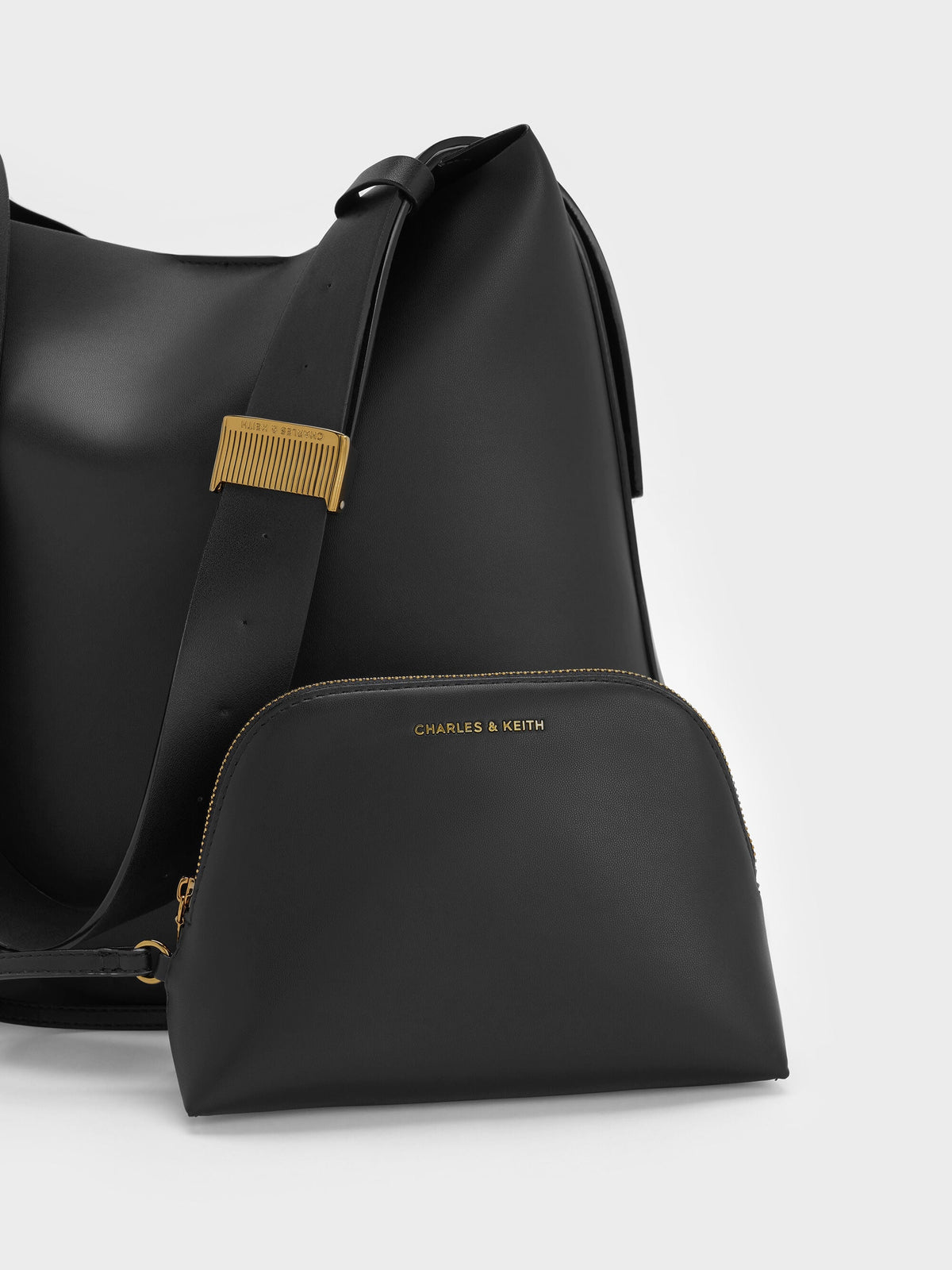 CHARLES & KEITH Latest / Edna Tote Bag - Black