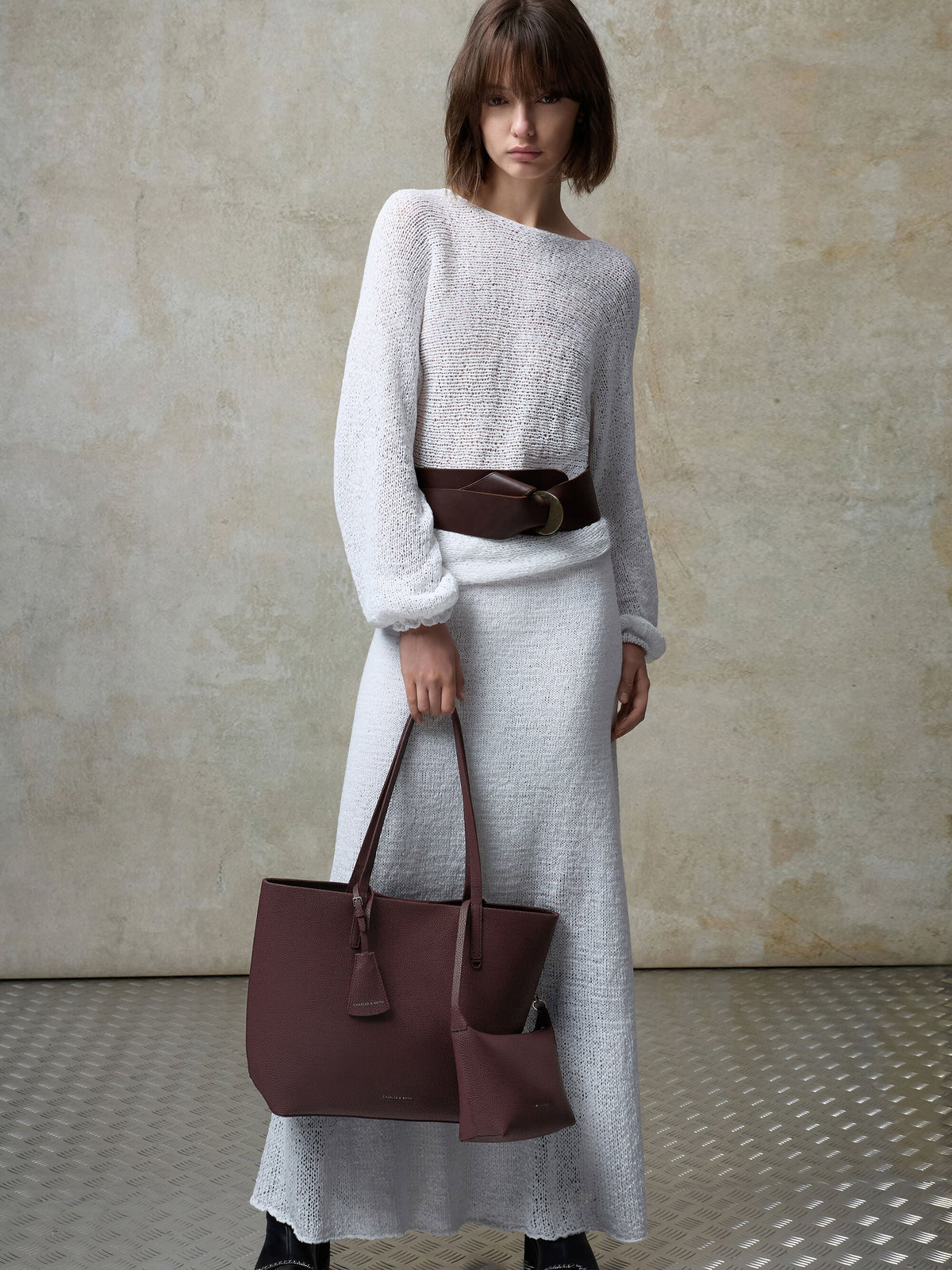 CHARLES & KEITH Best Seller / Beryl Tote Bag - Wineberry Red