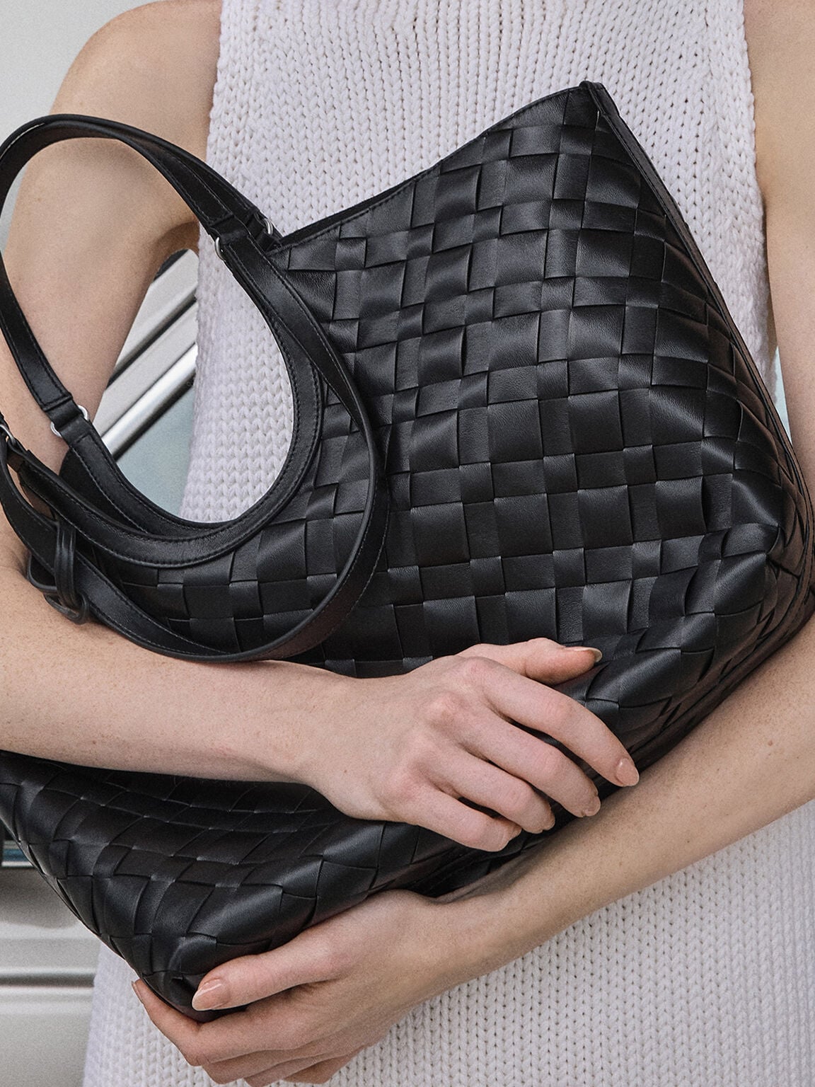 CHARLES & KEITH Special Offer / Ivette Woven Tote Bag - Noir