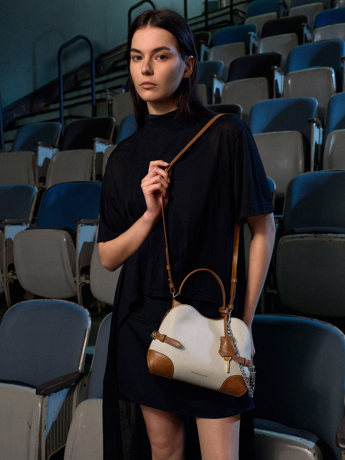 CHARLES & KEITH Top Pick / Delfina Canvas Chain Side-Belt Tote Bag - Multi