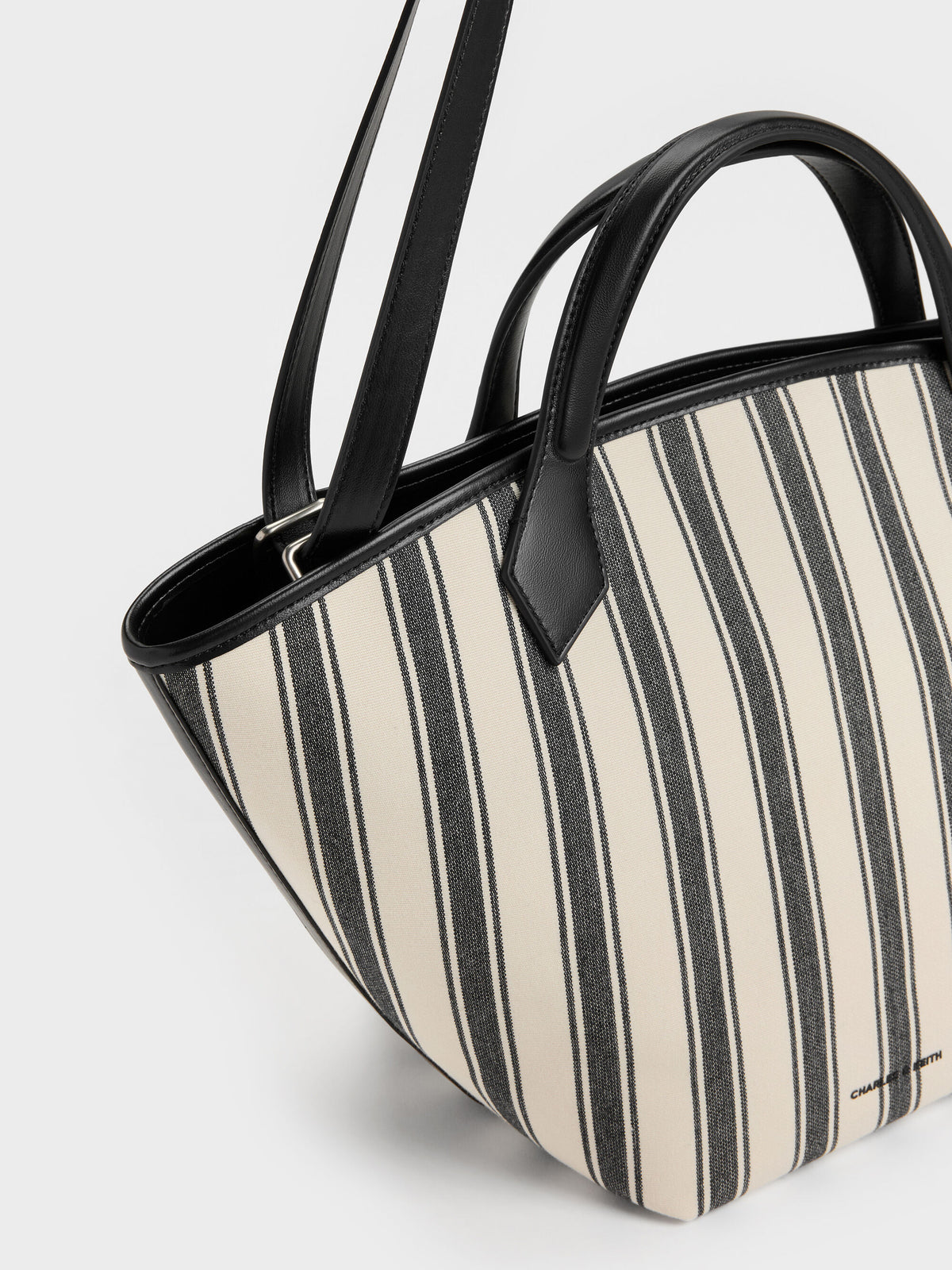 CHARLES & KEITH Classic / Large Ivanna Canvas Striped Tote Bag - Noir