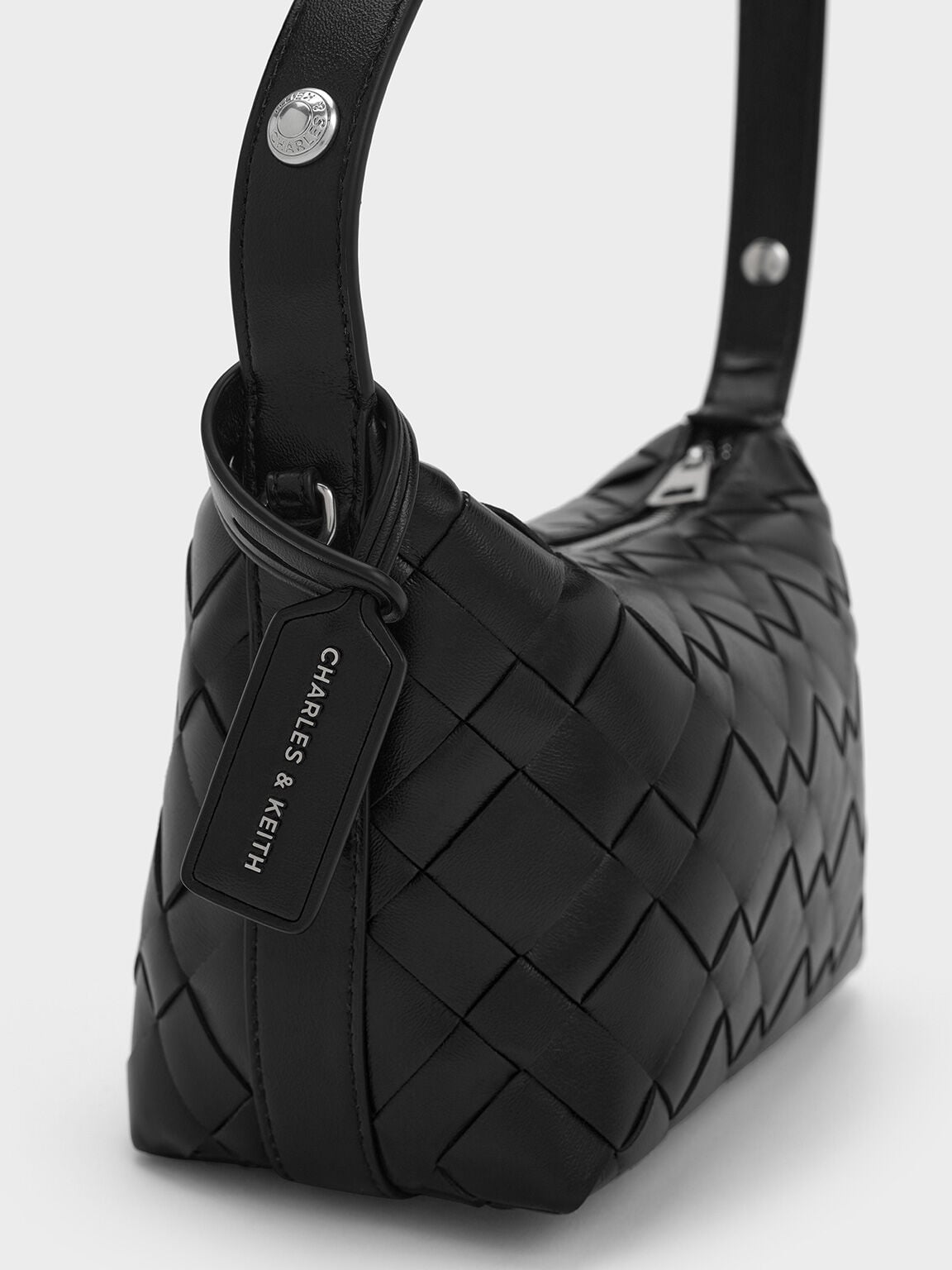 CHARLES & KEITH Special Offer / Ivette Woven Shoulder Bag - Noir