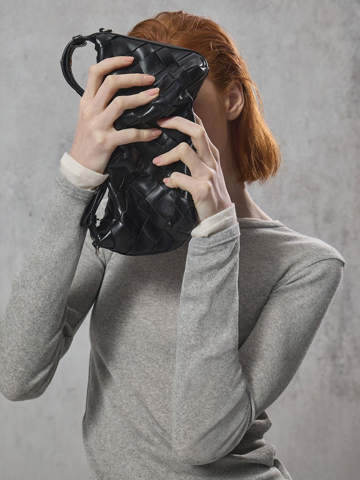 CHARLES & KEITH Special Offer / Ivette Woven Shoulder Bag - Noir
