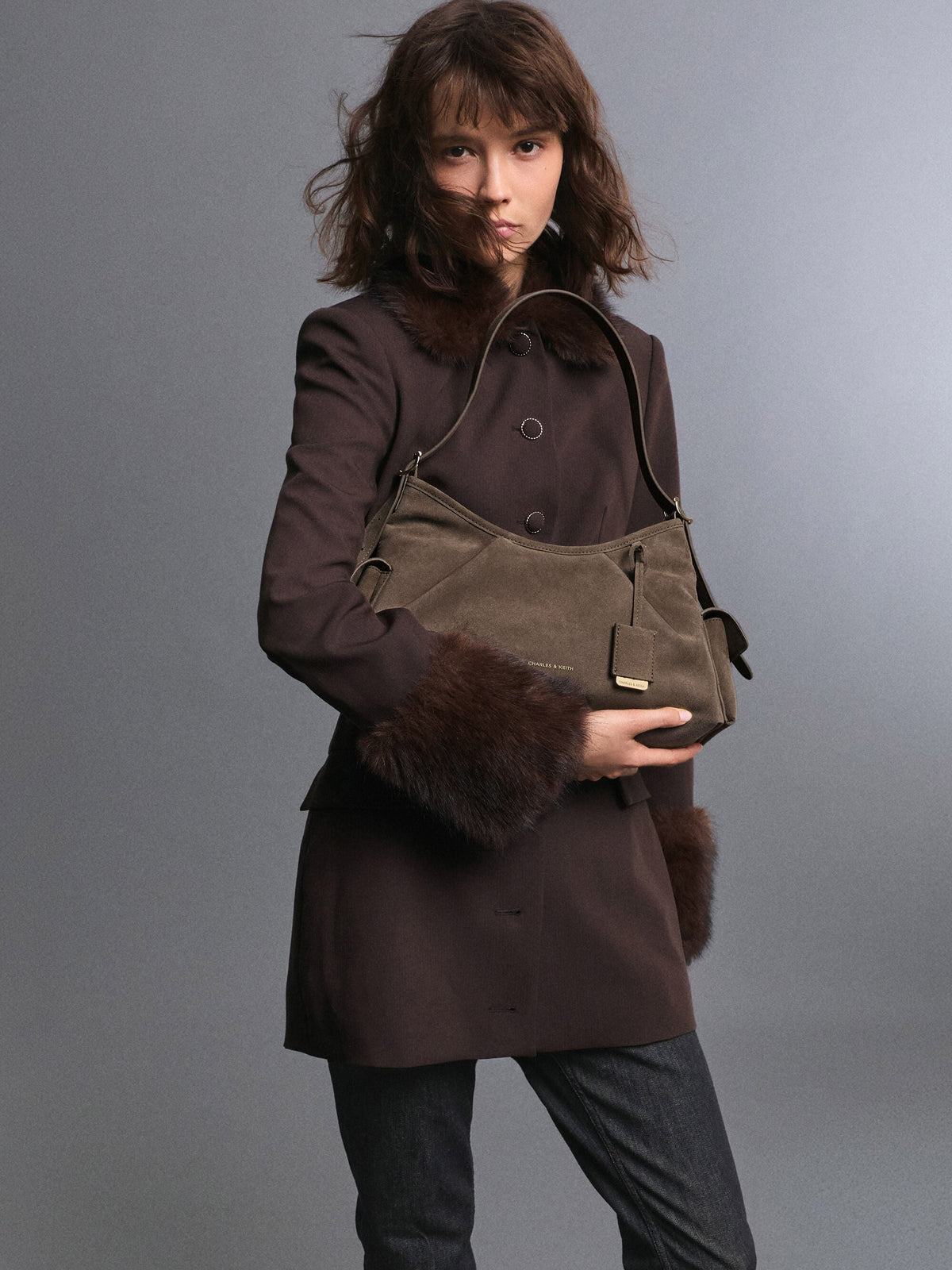 CHARLES & KEITH Everyday / Khai Side-Pocket Shoulder Bag - Stone Grey