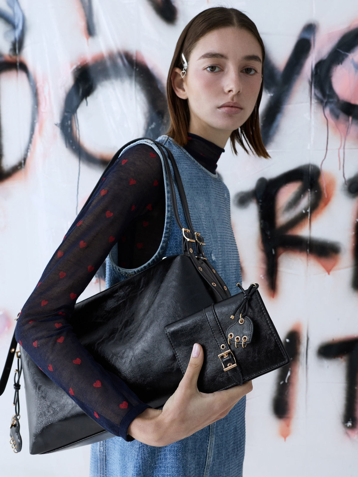 CHARLES & KEITH Classic / Rey Slouchy Shoulder Bag - Black