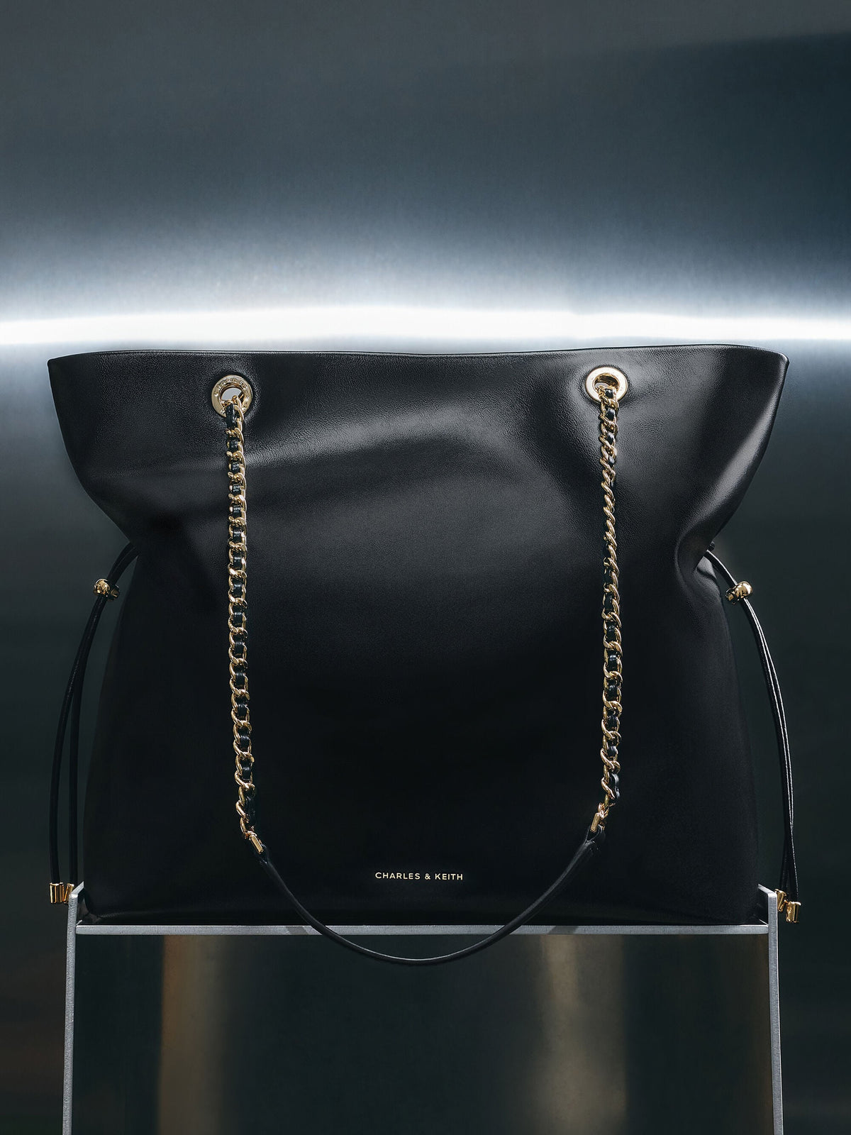 CHARLES & KEITH Featured / Arya Braided-Chain Tote Bag - Black