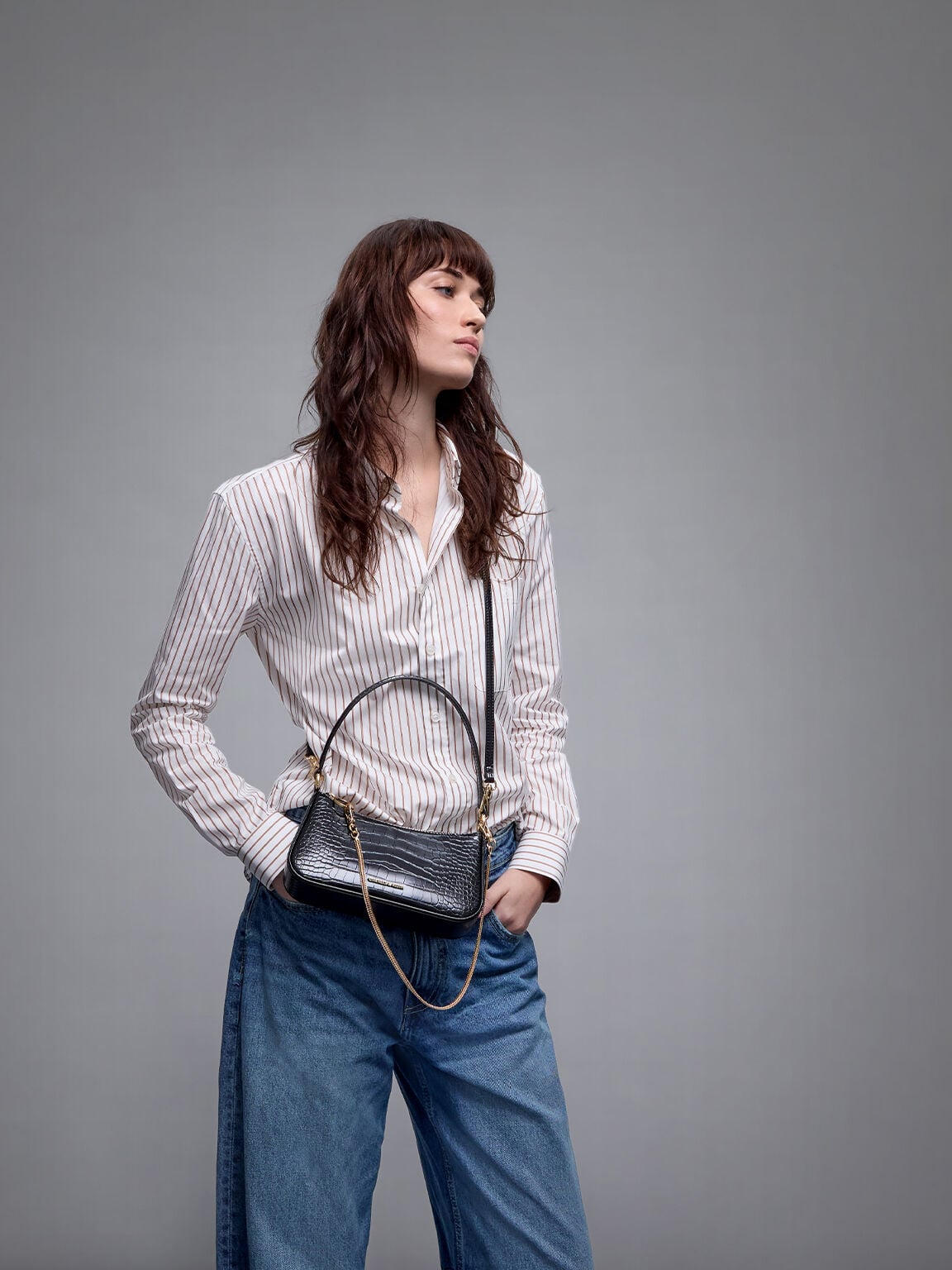 CHARLES & KEITH Latest / Elspeth Croc-Effect Chain-Link Shoulder Bag - Black Croco